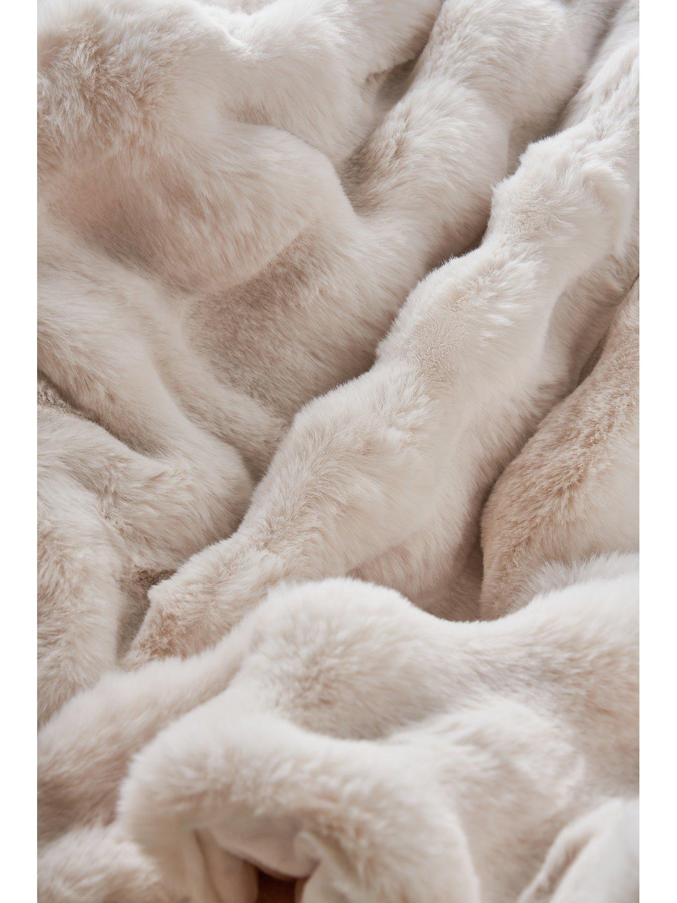 Image 3 of 5 of Very Home Tia Faux Fur Throw