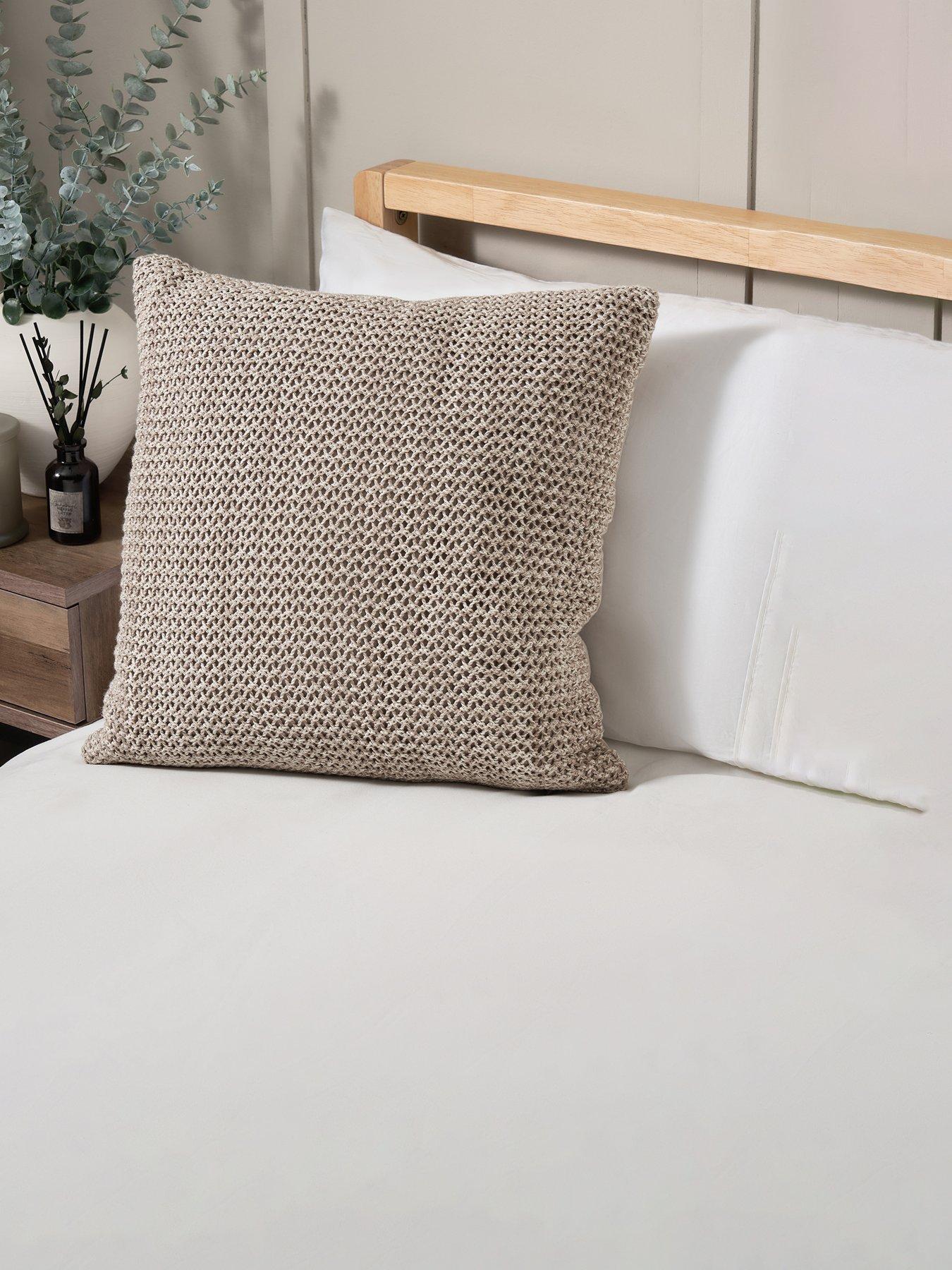 The Very Collection Knitted Cushion