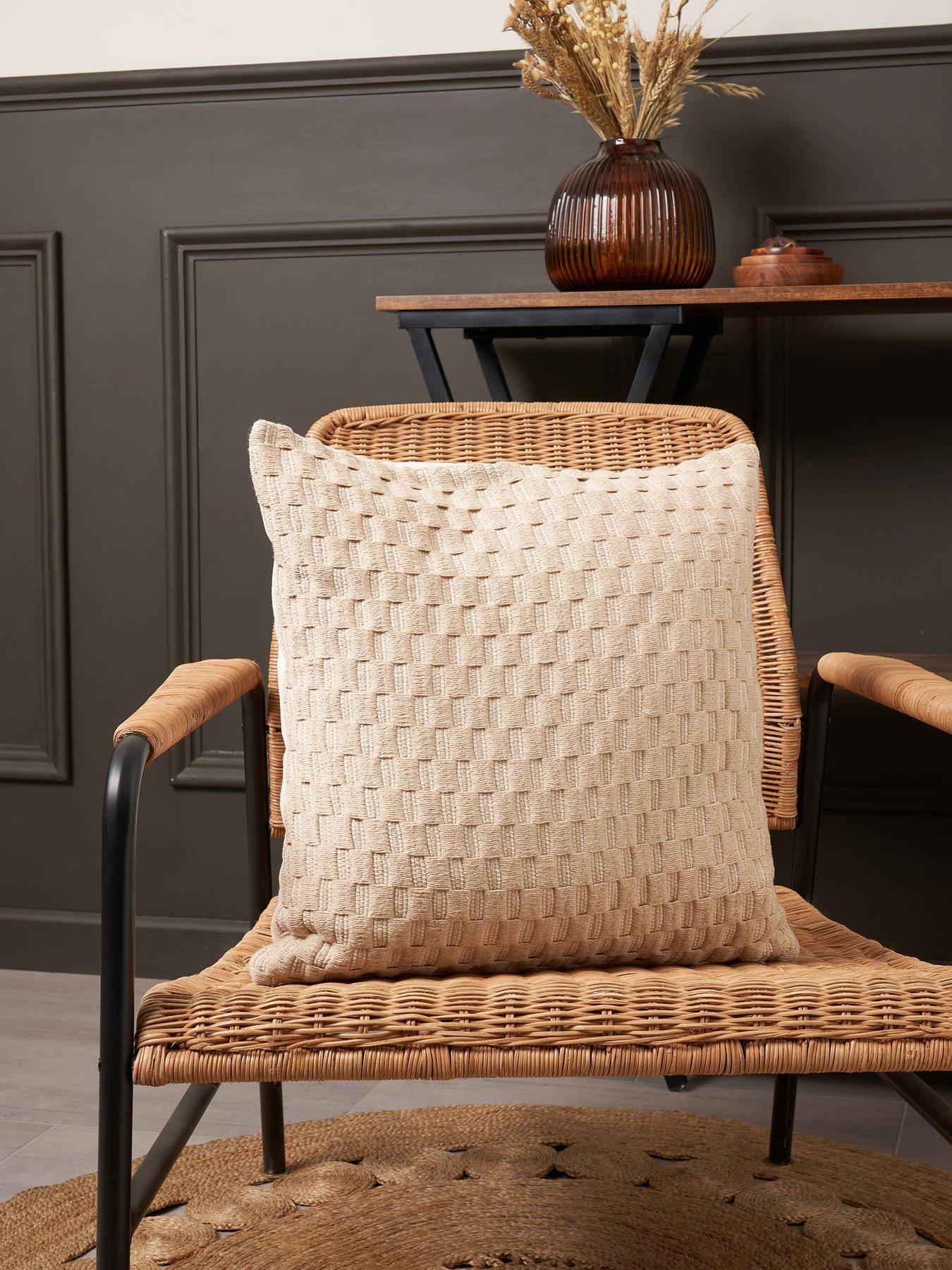 Very Home Retreat Woven Cushion