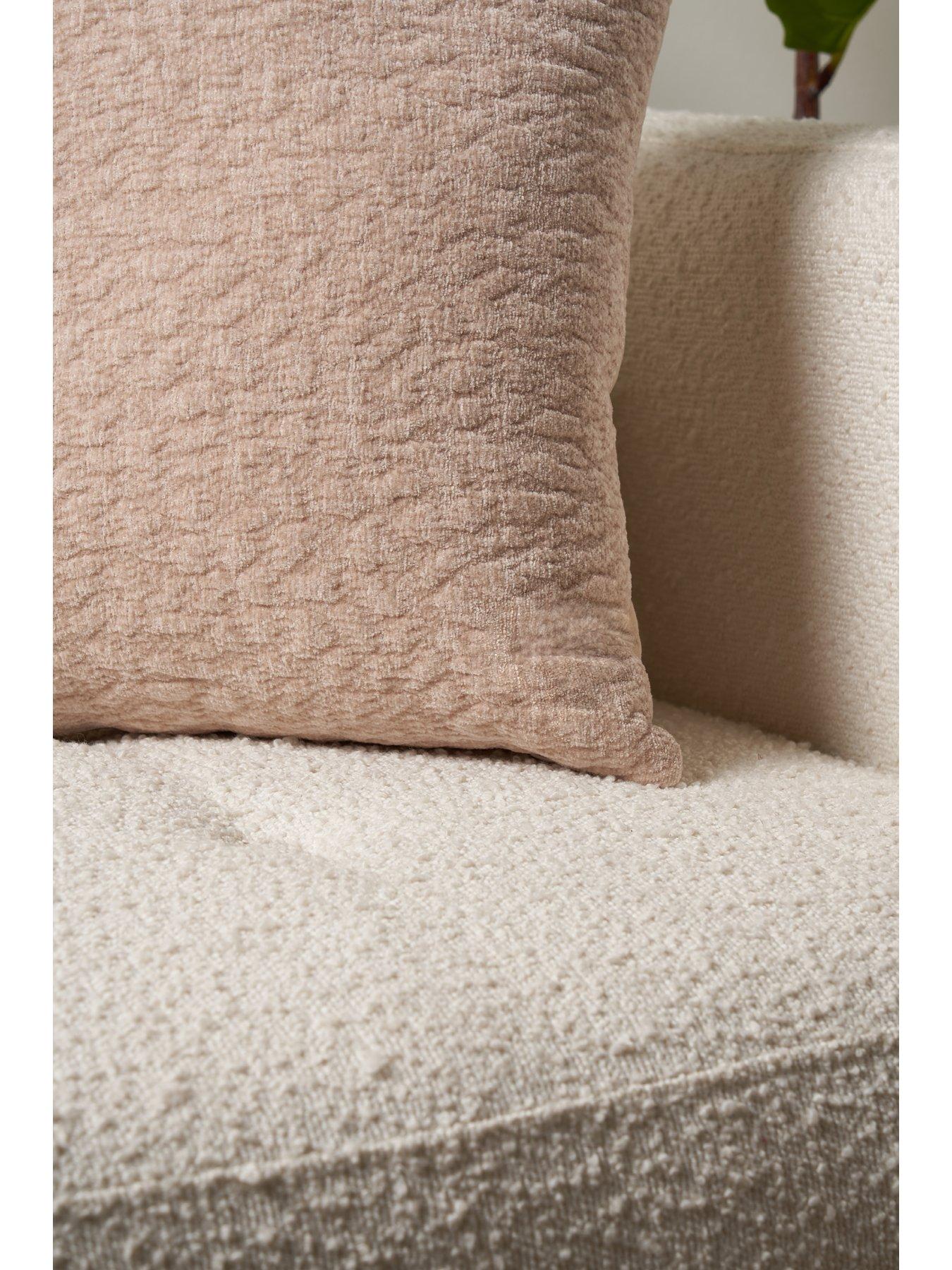 Image 3 of 6 of The Very Collection Arges Cushion