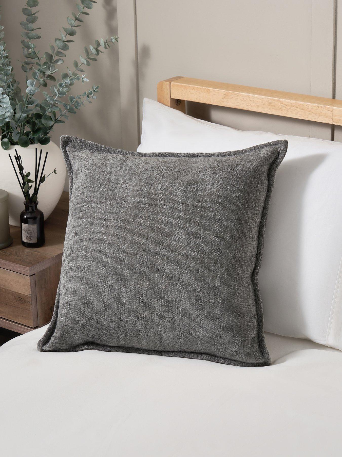 Very Home Oxford Chenille Cushion