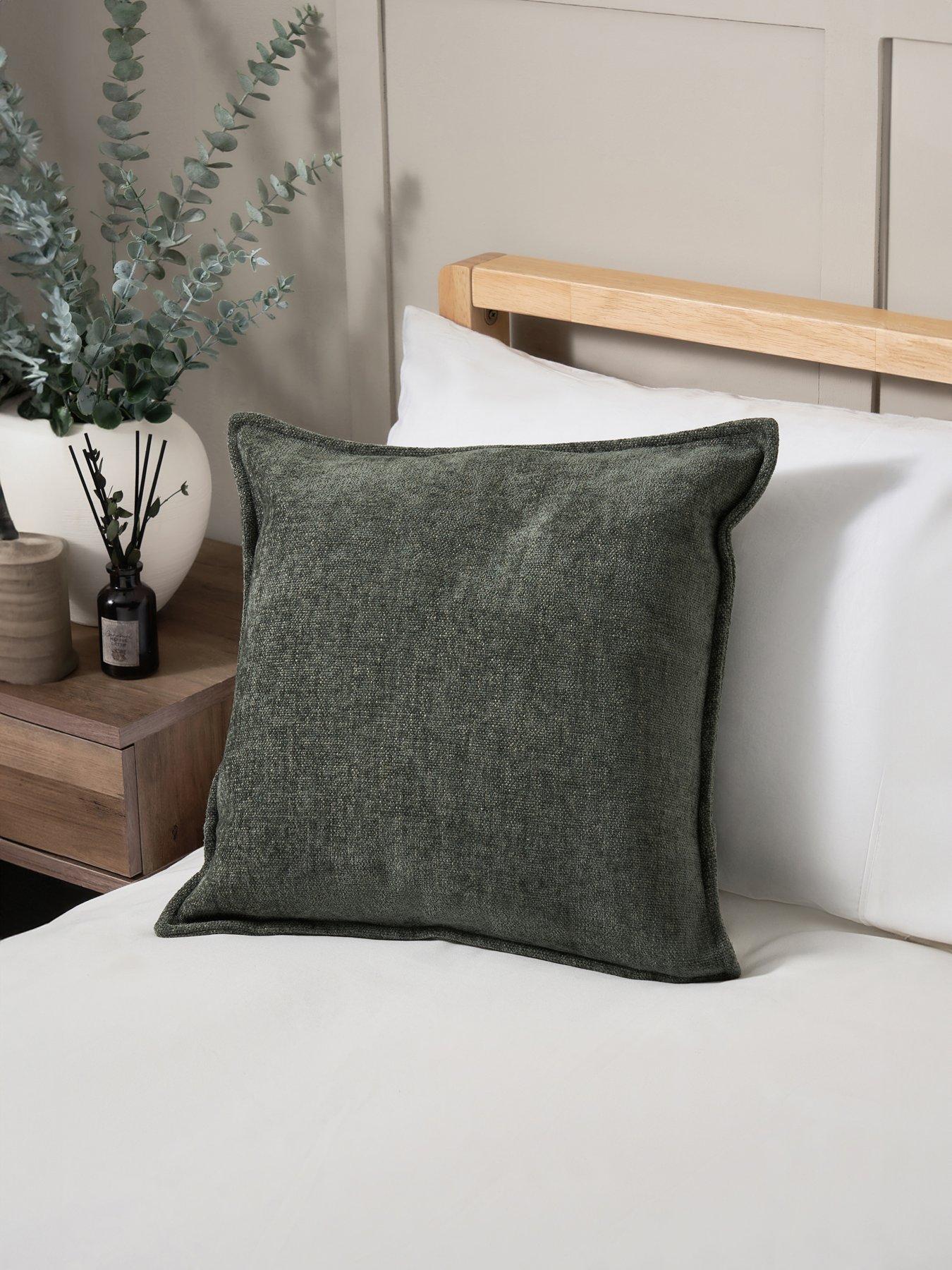 undefined Oxford Chenille Cushion