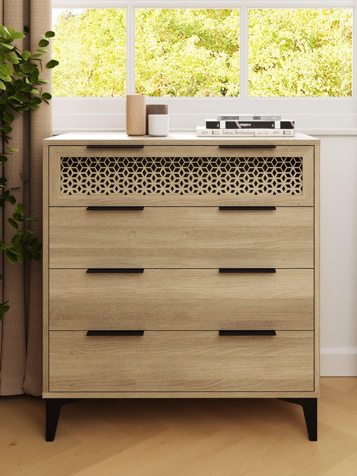 undefined Ezra 4 Drawer Chest Oak