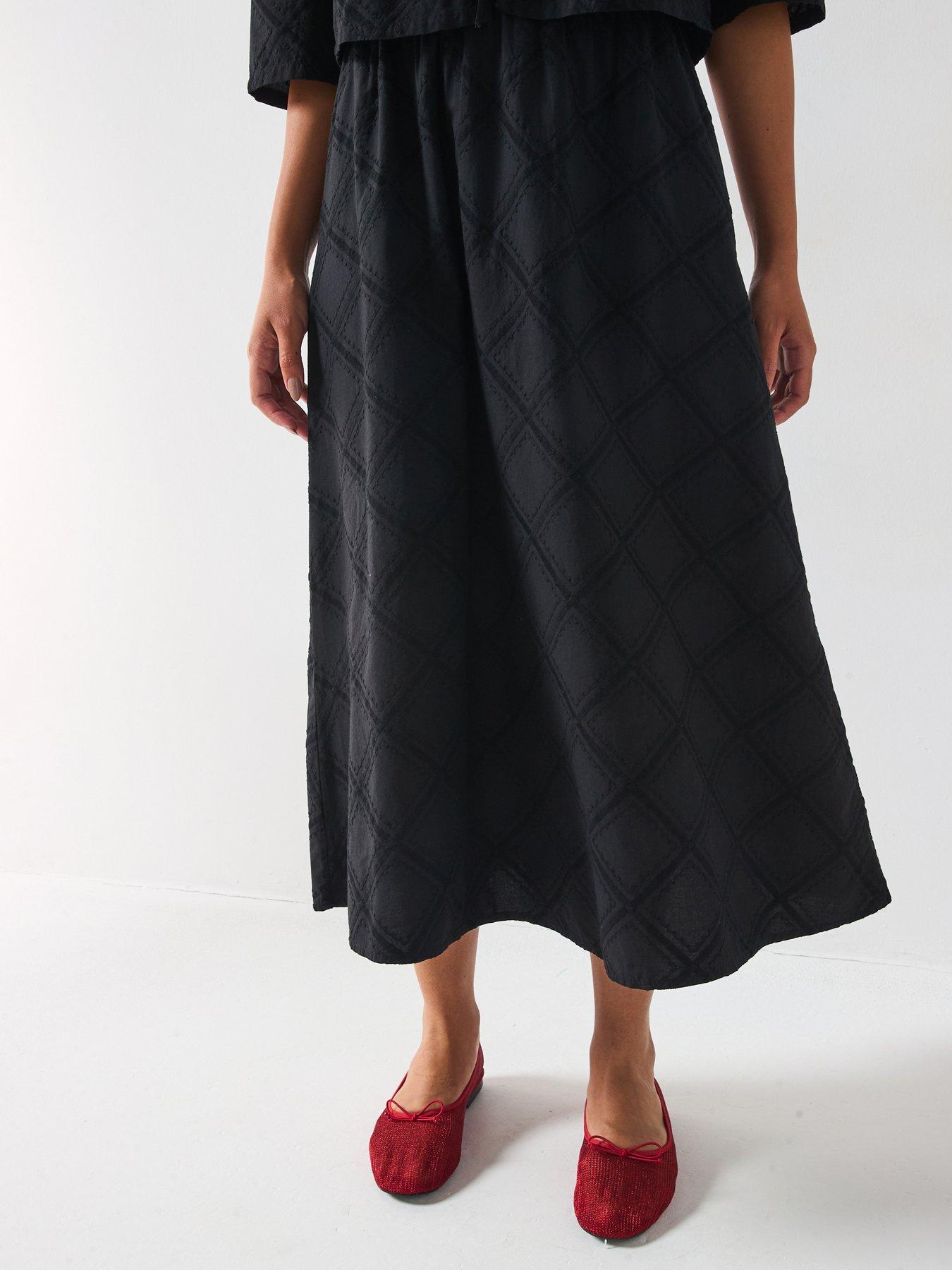 undefined Francis High Waist Ankle Midi Skirt - Black
