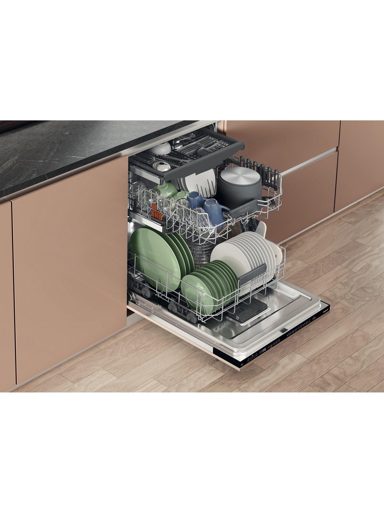 Image 5 of 7 of Hotpoint H7IC16M6UK - Integrated Dishwasher - Black