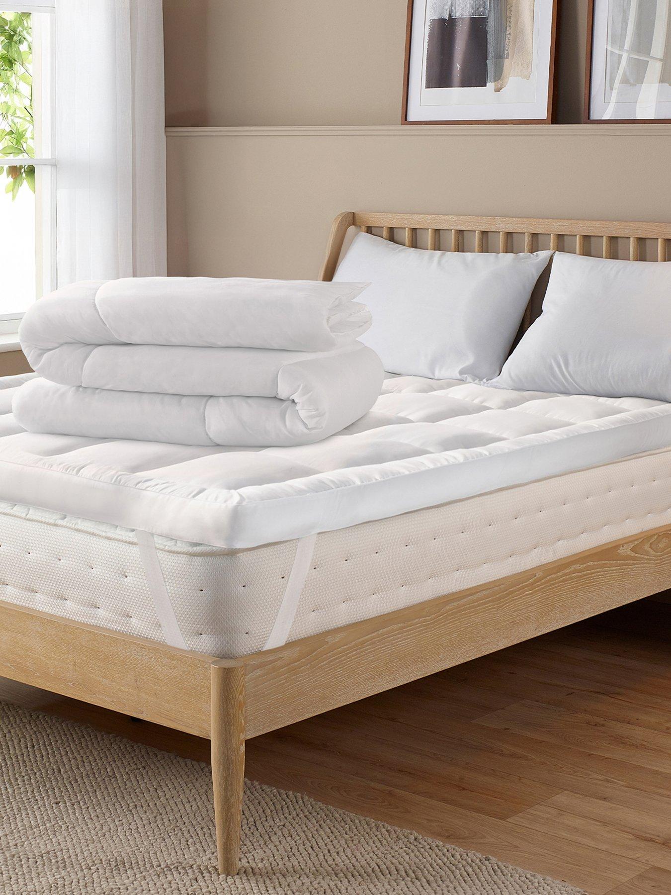 undefined 10.5 Tog Climate Control Bedding Bundle (Duvet + 10cm Mattress Topper + Pillows)