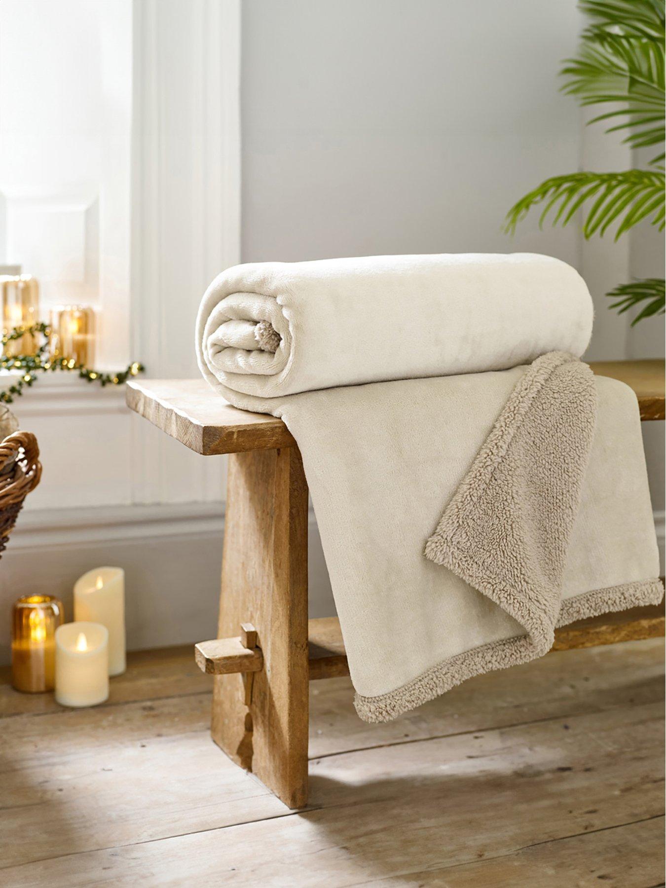 undefined Hazelwood Sherpa Throw 130x170cm