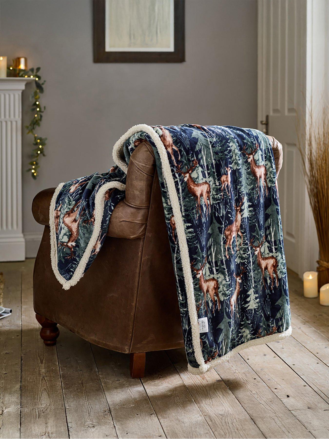 undefined Stag Sherpa Throw 140x180cm
