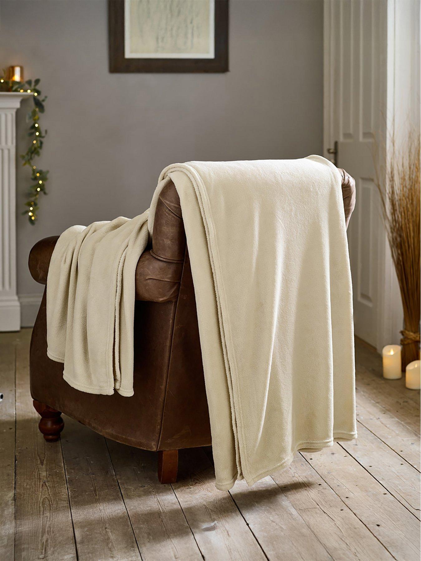 Deyongs The Big One - Fleece Throw 230x270cm