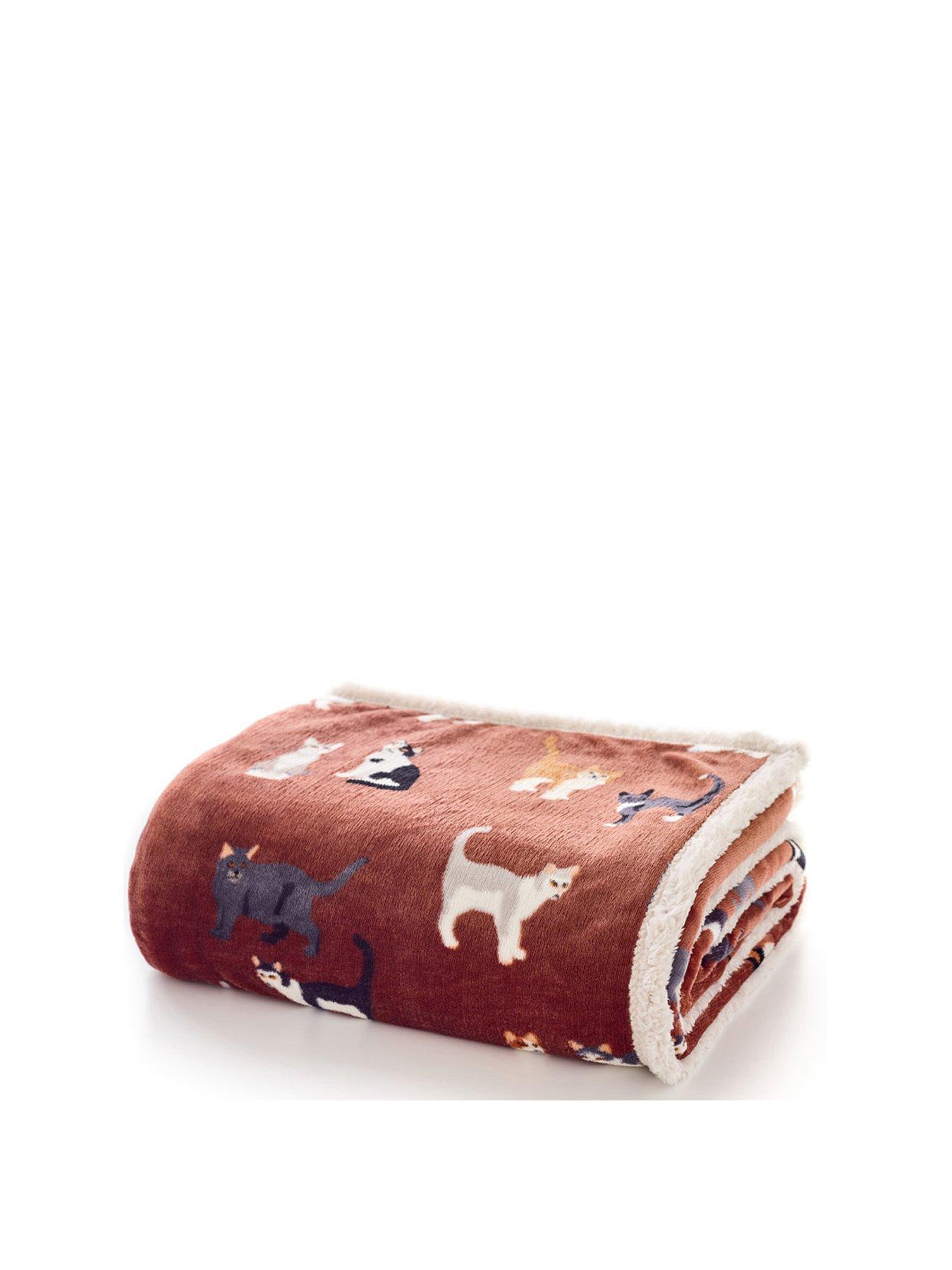 Image 2 of 3 of Deyongs Mixed Kitty Sherpa Throw 140x180cm