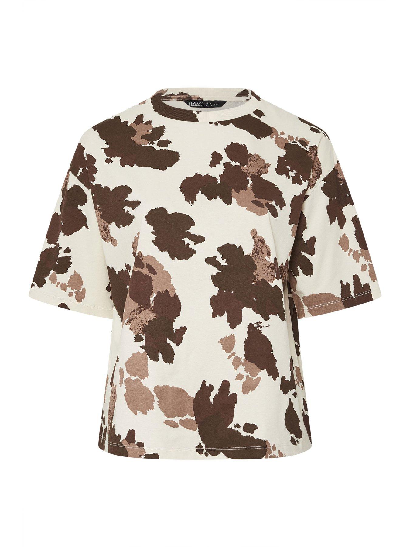Image 5 of 5 of Yours Curve Cow Print T-Shirt - White