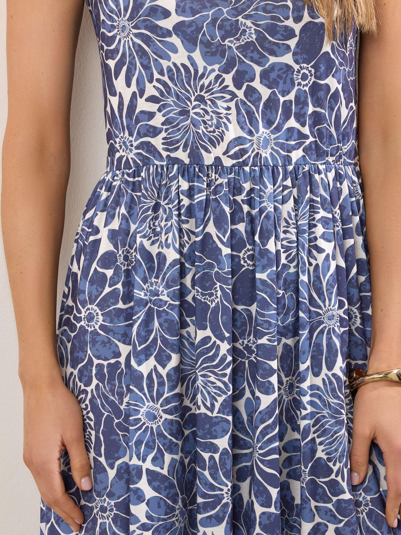 Image 4 of 4 of Long Tall Sally Floral Sleeveless Maxi Dress - Blue