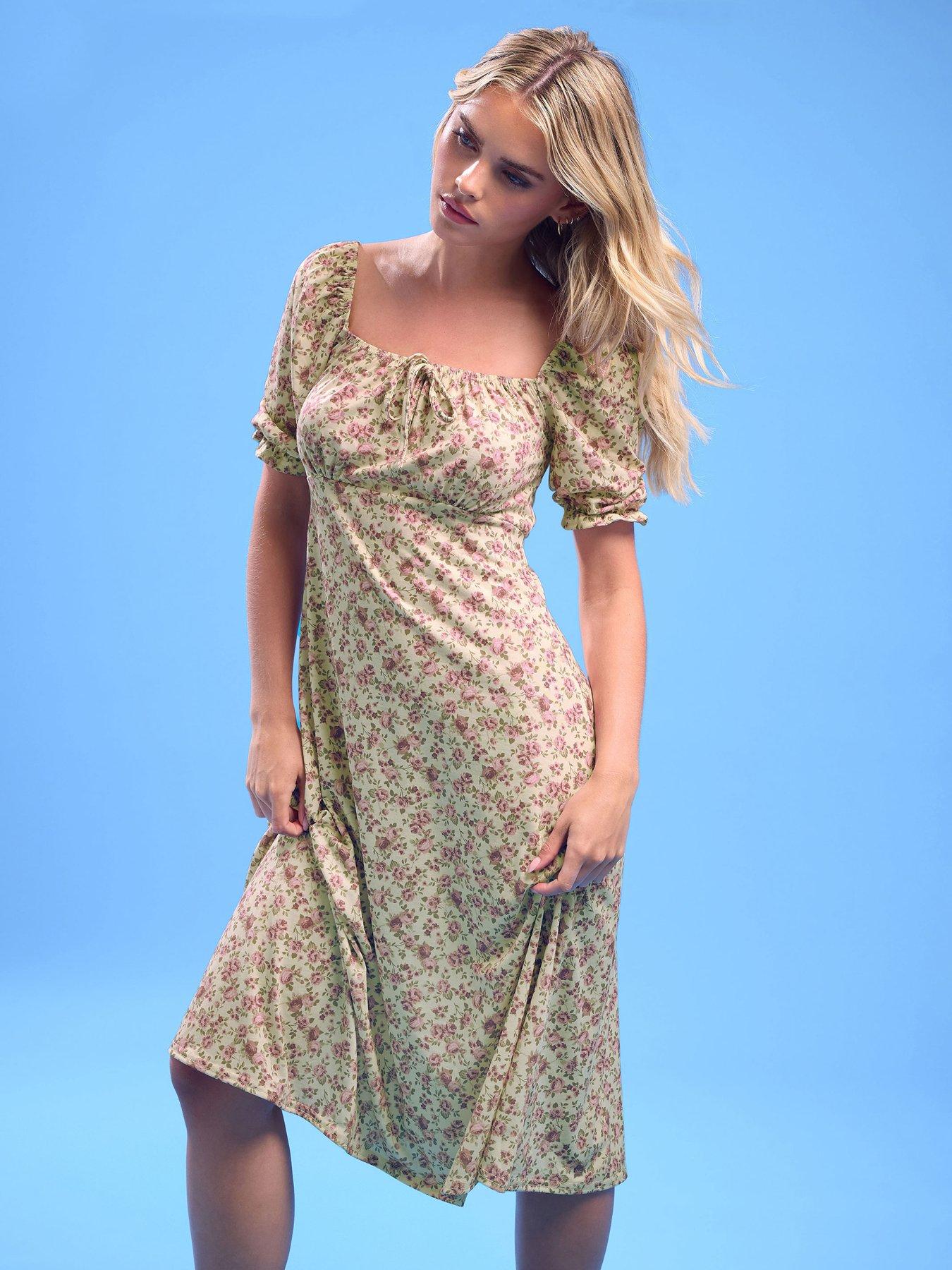 undefined Petite Vintage Ditsy Square Neck Midi Dress
