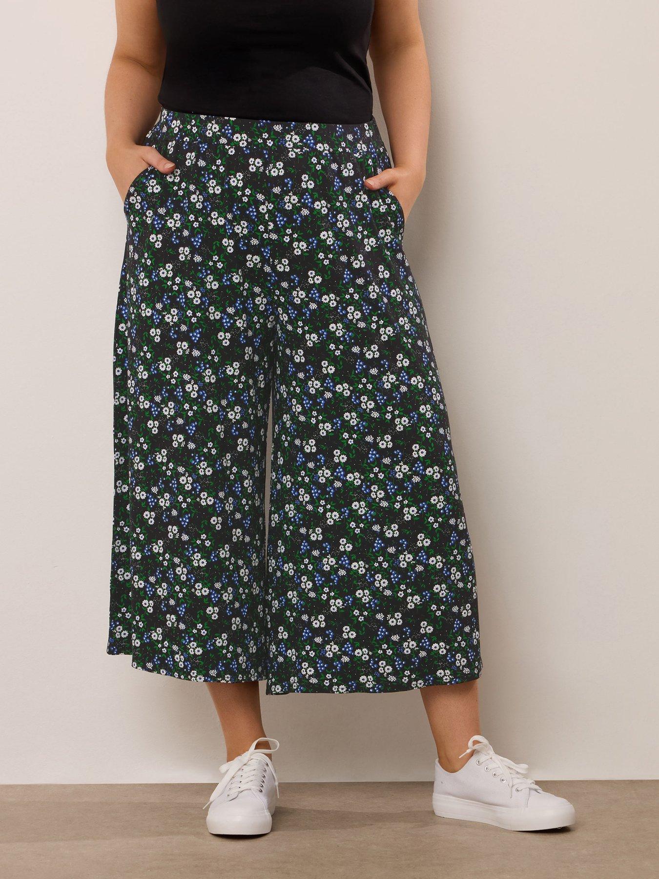 undefined Curve Floral Midaxi Culotte - Black