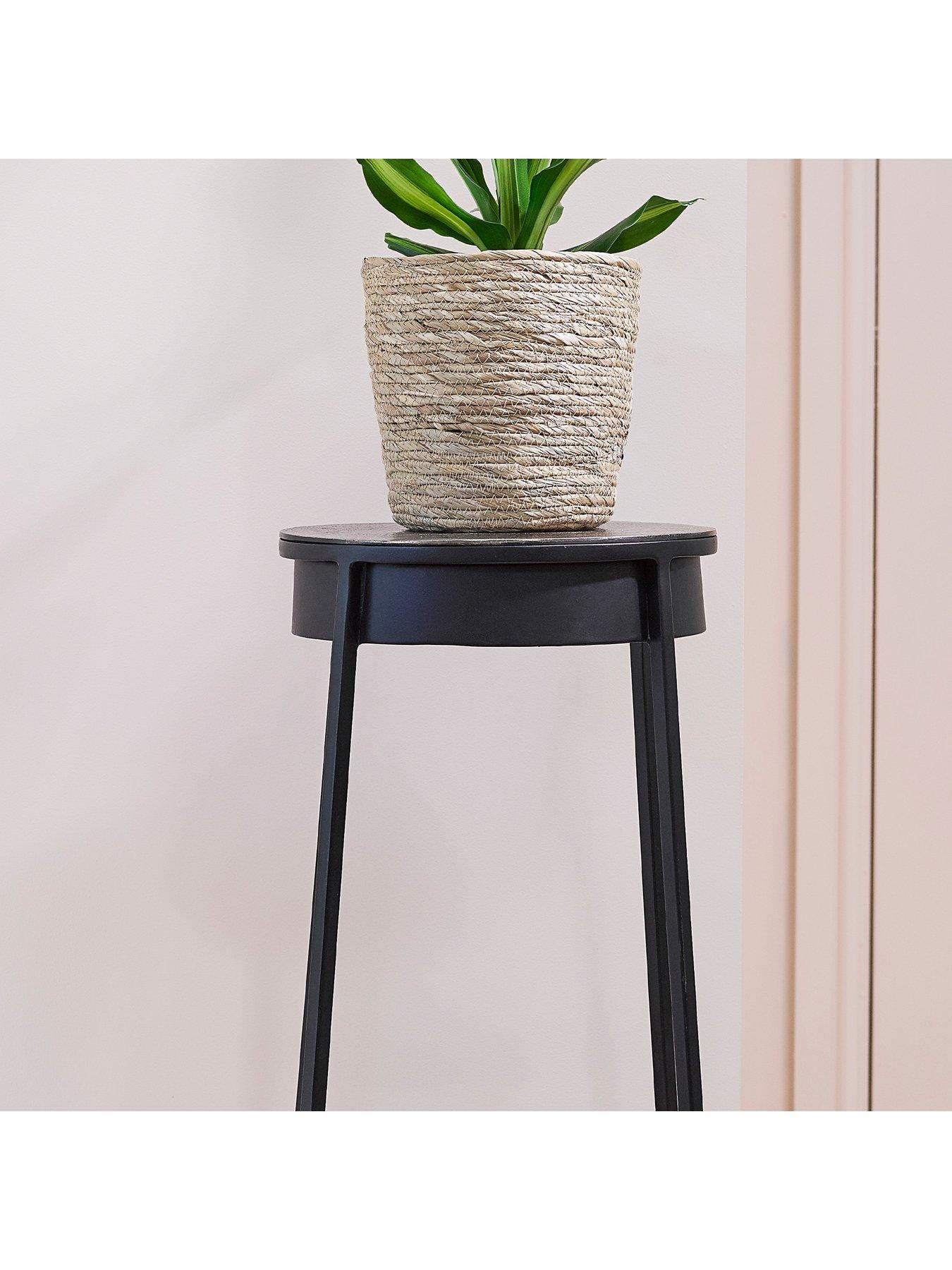 Image 6 of 6 of Rust-Oleum Metal Expert Water-based Paint Satin Black 750ml