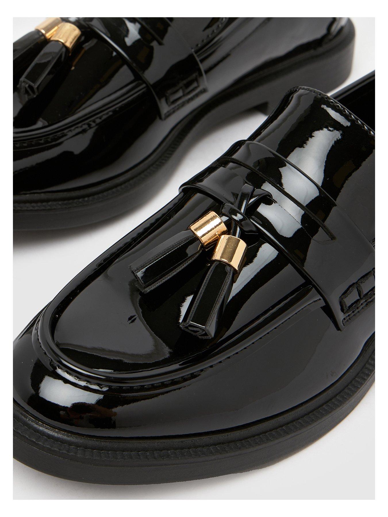 Image 4 of 4 of Schuh Youth Bts Layton Patent Tassle Loafer