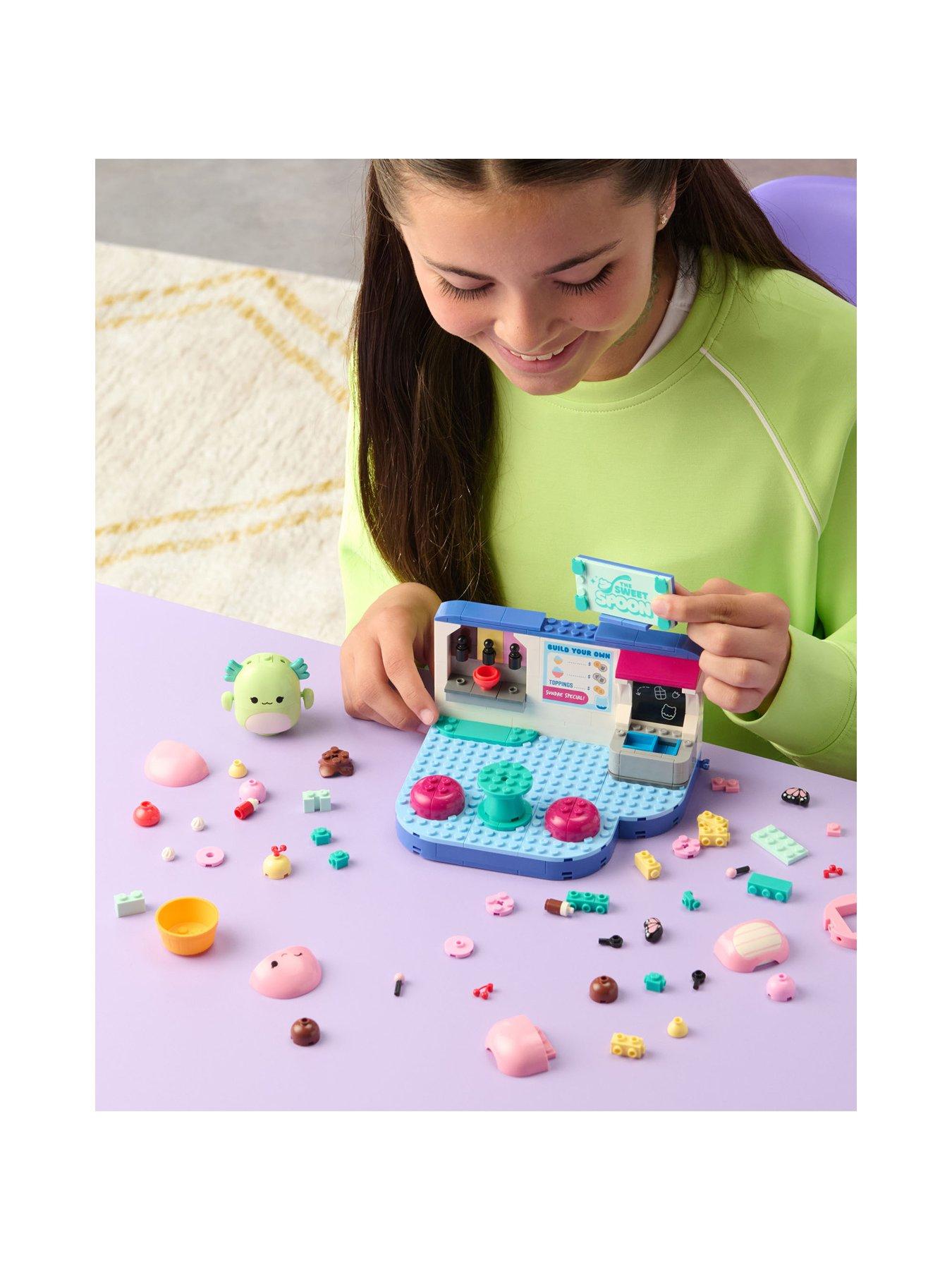 Image 3 of 8 of BLDR Squishmallows Frozen Yoghurt Fun Building Set - Andreina the Butterfly + Mipsy the Axolotl Buildable Figures