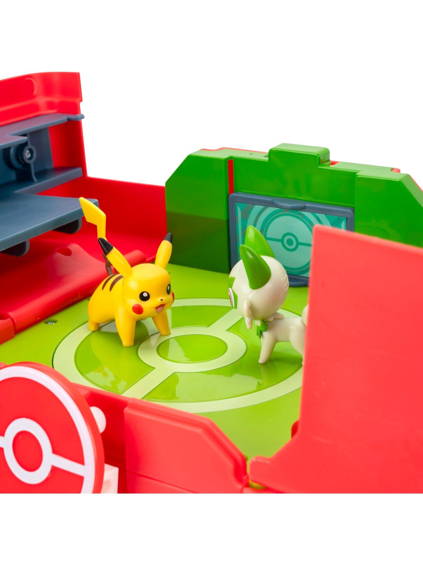 Jazwares Pokémon Play 'N' Display Case - Multi-Level Storage Unit With Rooftop Arena And Space For 35 2-Inch Battle Figures