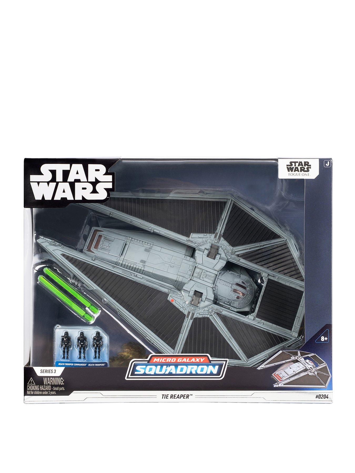 Star Wars SWJ - Feature Vehicle (9" Vehicle  &  Figure) - Dreadnaught Class - TIE Reaper Attack Lander