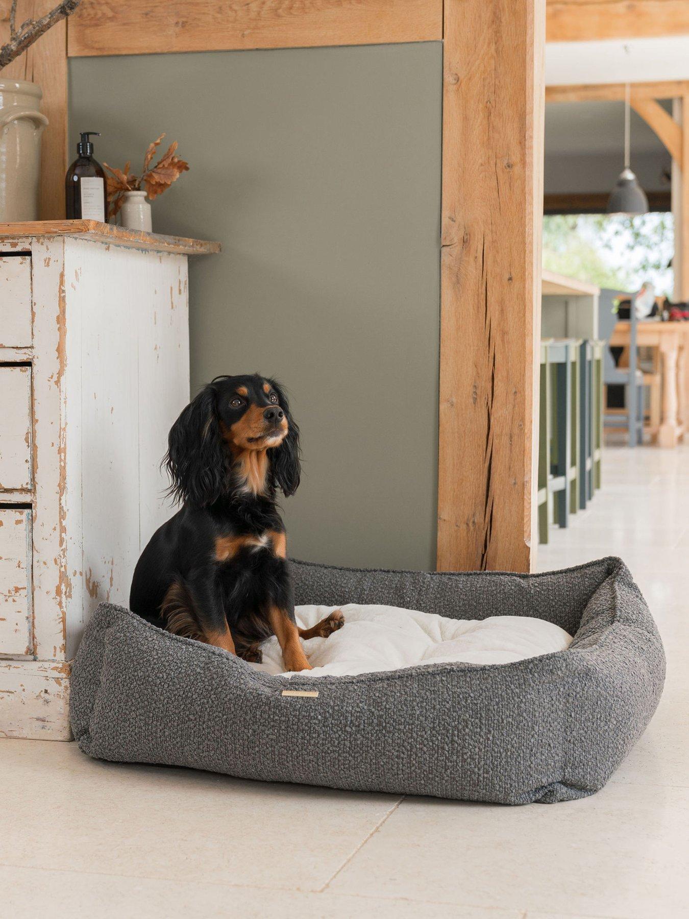 Lords and Labradors Boucle Box Bed For Dogs Granite