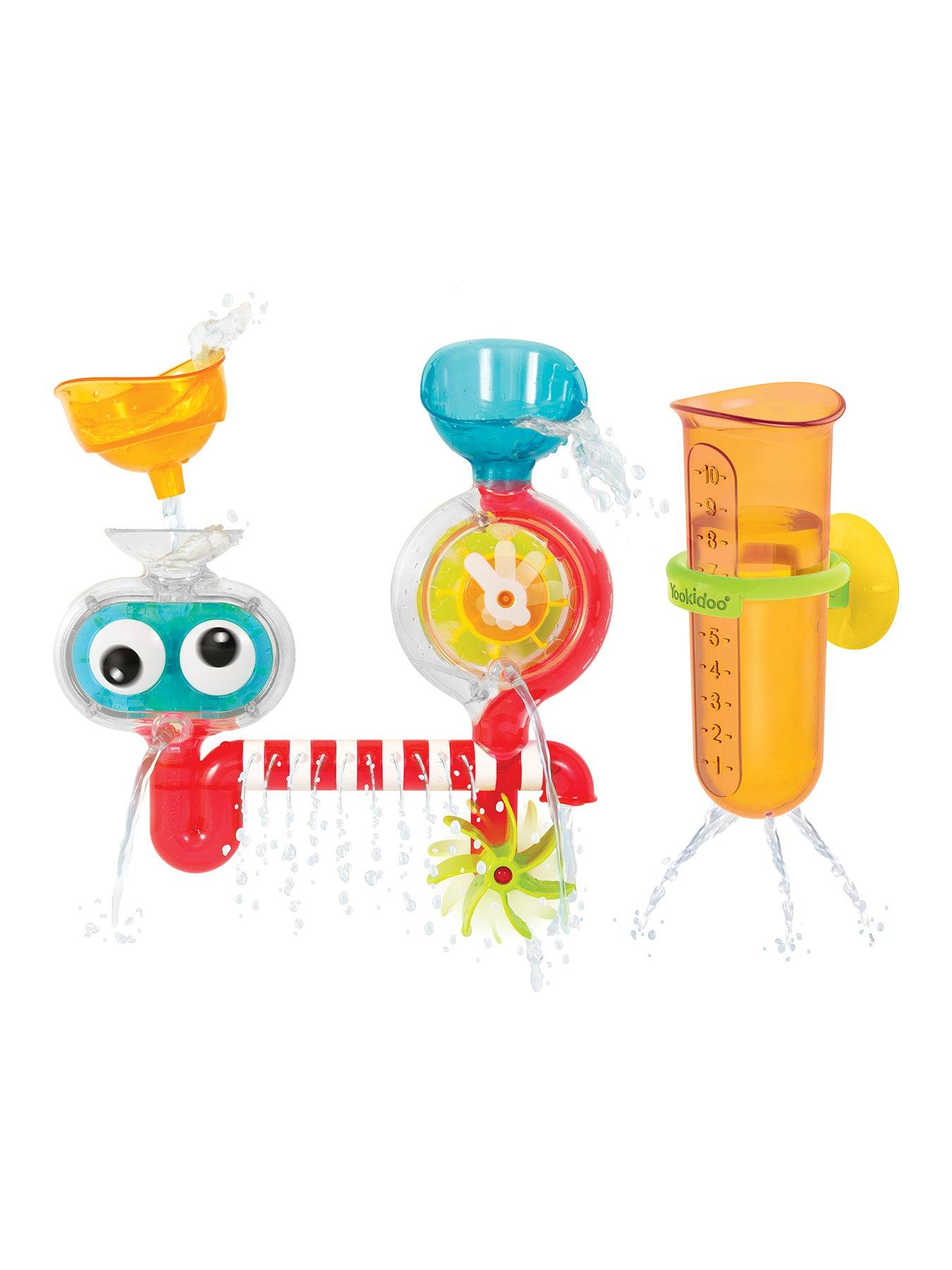 Image 3 of 4 of Yookidoo Spin 'N' Sprinkle Water Lab - Transparent