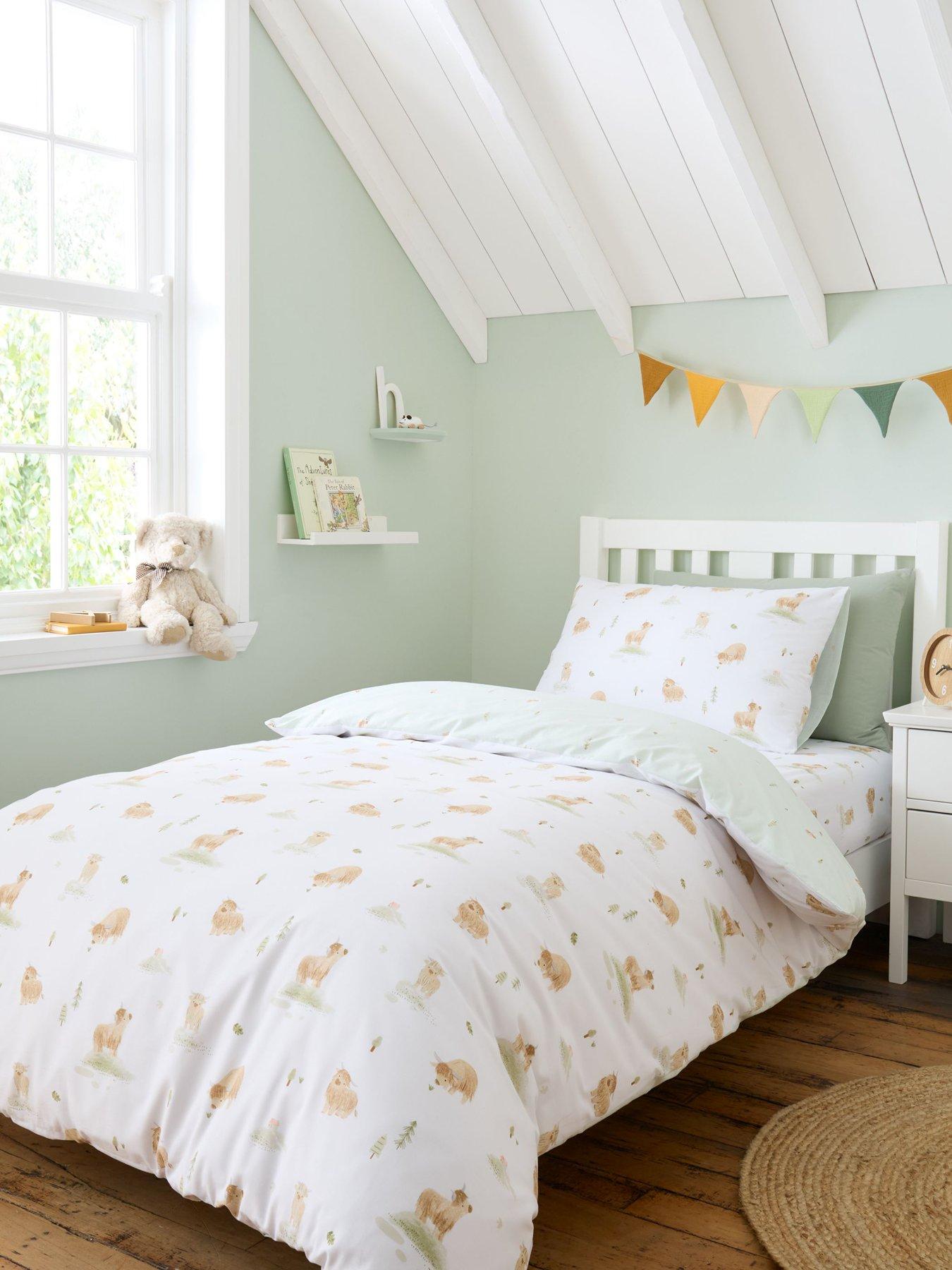 Image 3 of 7 of Bianca Mini Moo Duvet Set