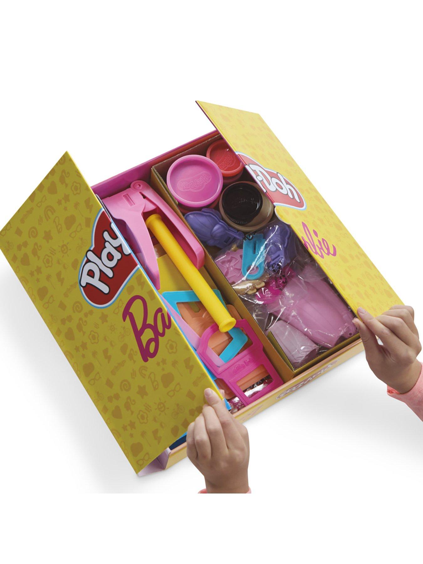 Image 4 of 7 of Play-Doh Play Doh Barbie Designer Fashion Show