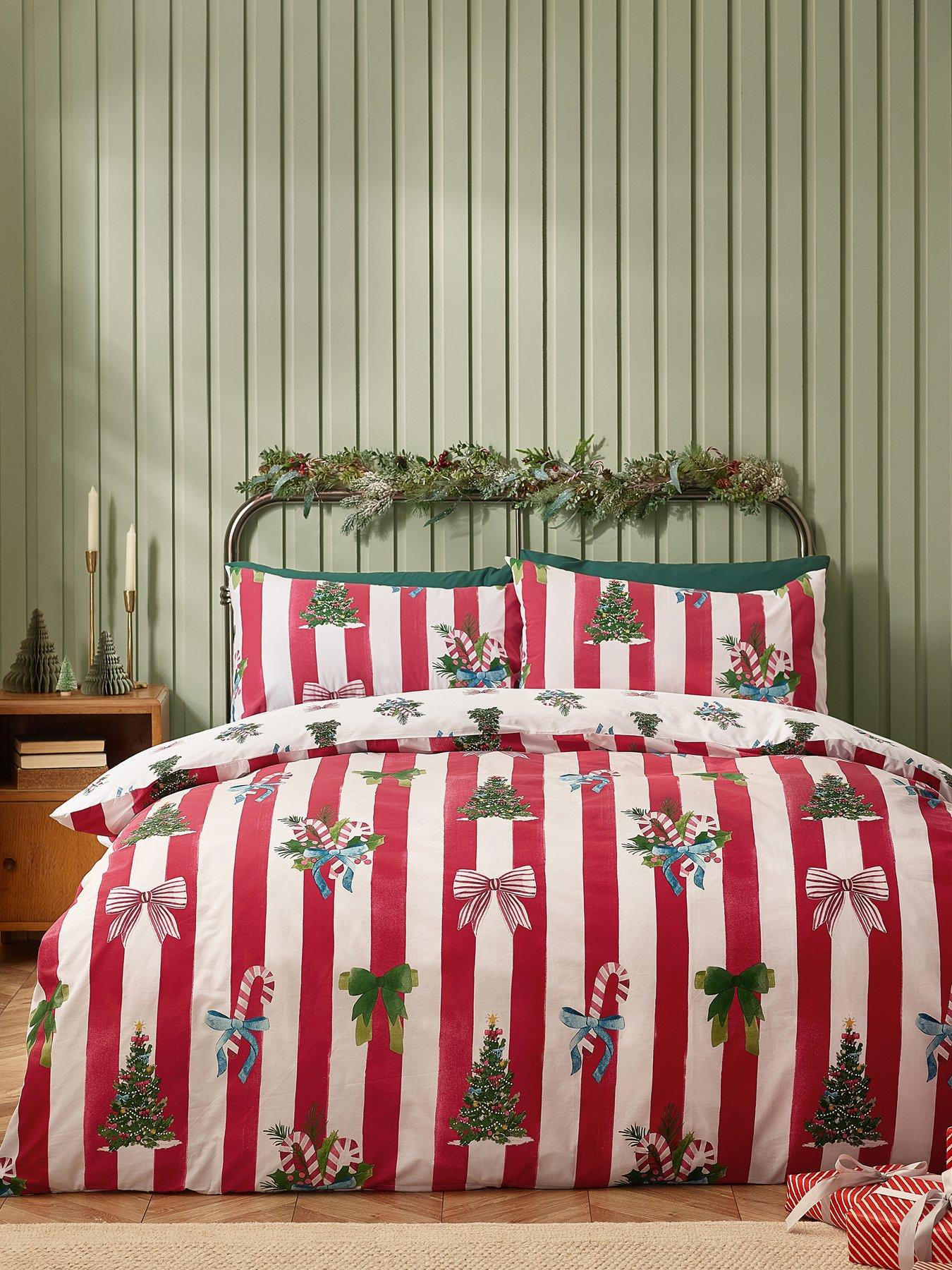 Image 3 of 6 of Catherine Lansfield Christmas Stripe Duvet Set