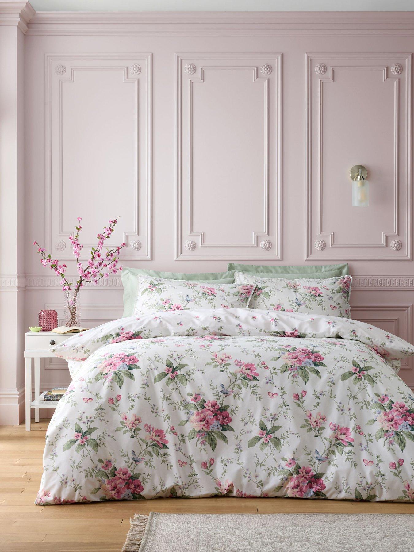 Image 3 of 7 of Bridgerton by Catherine Lansfield Penelope Floral Duvet Set