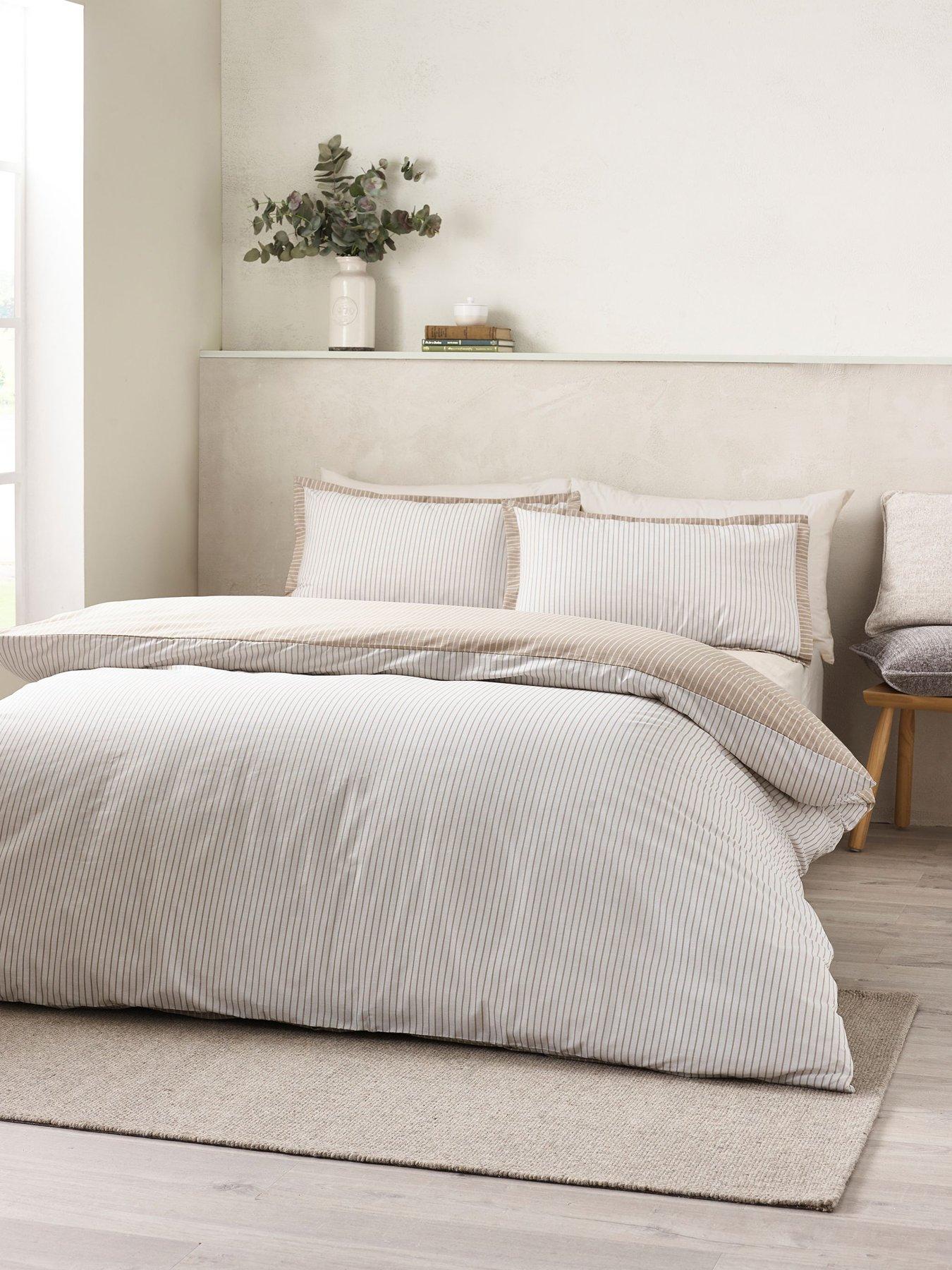Catherine Lansfield Oxford Pinstripe Duvet Set - Natural