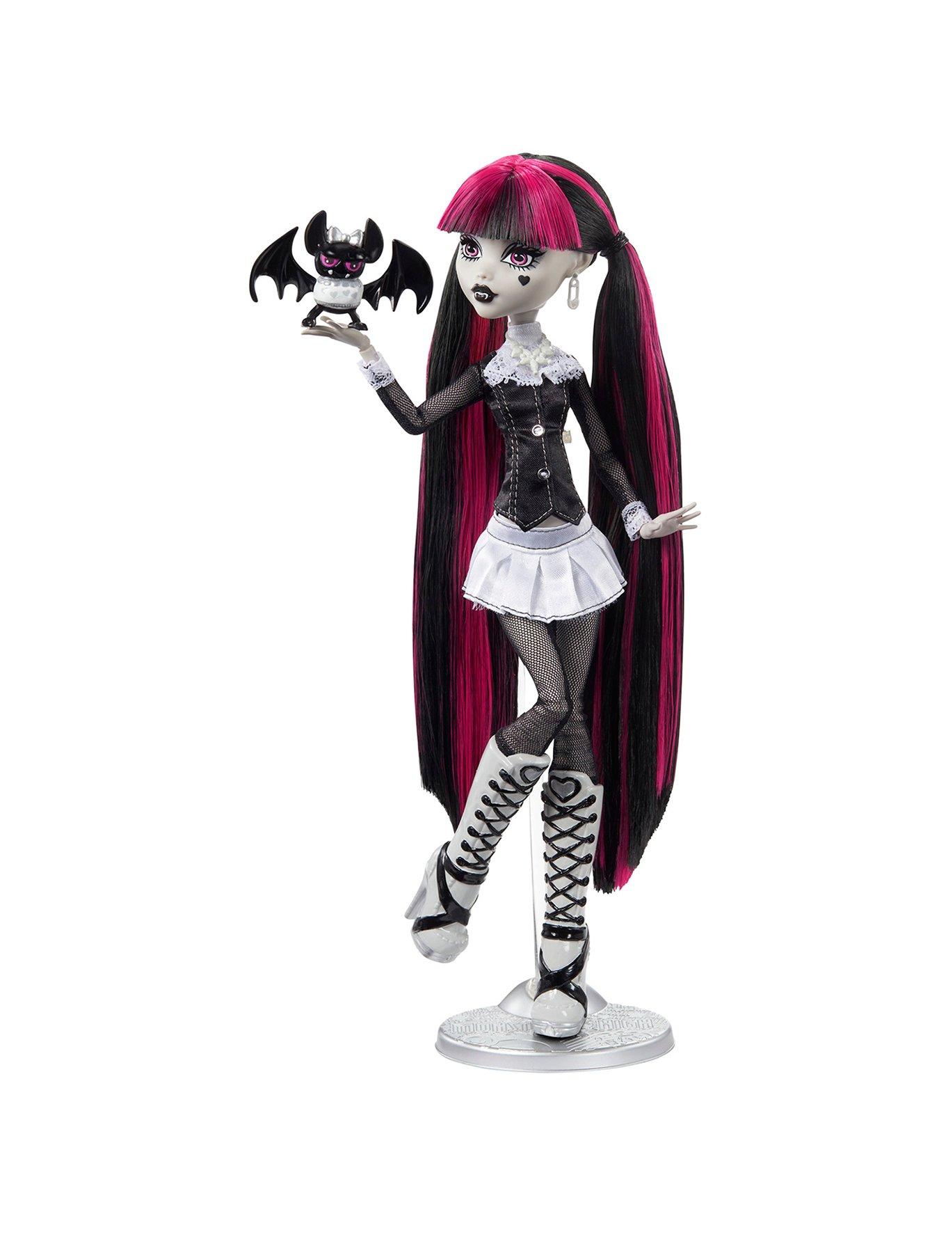 undefined Monster High Doll Reel Drama Draculaura