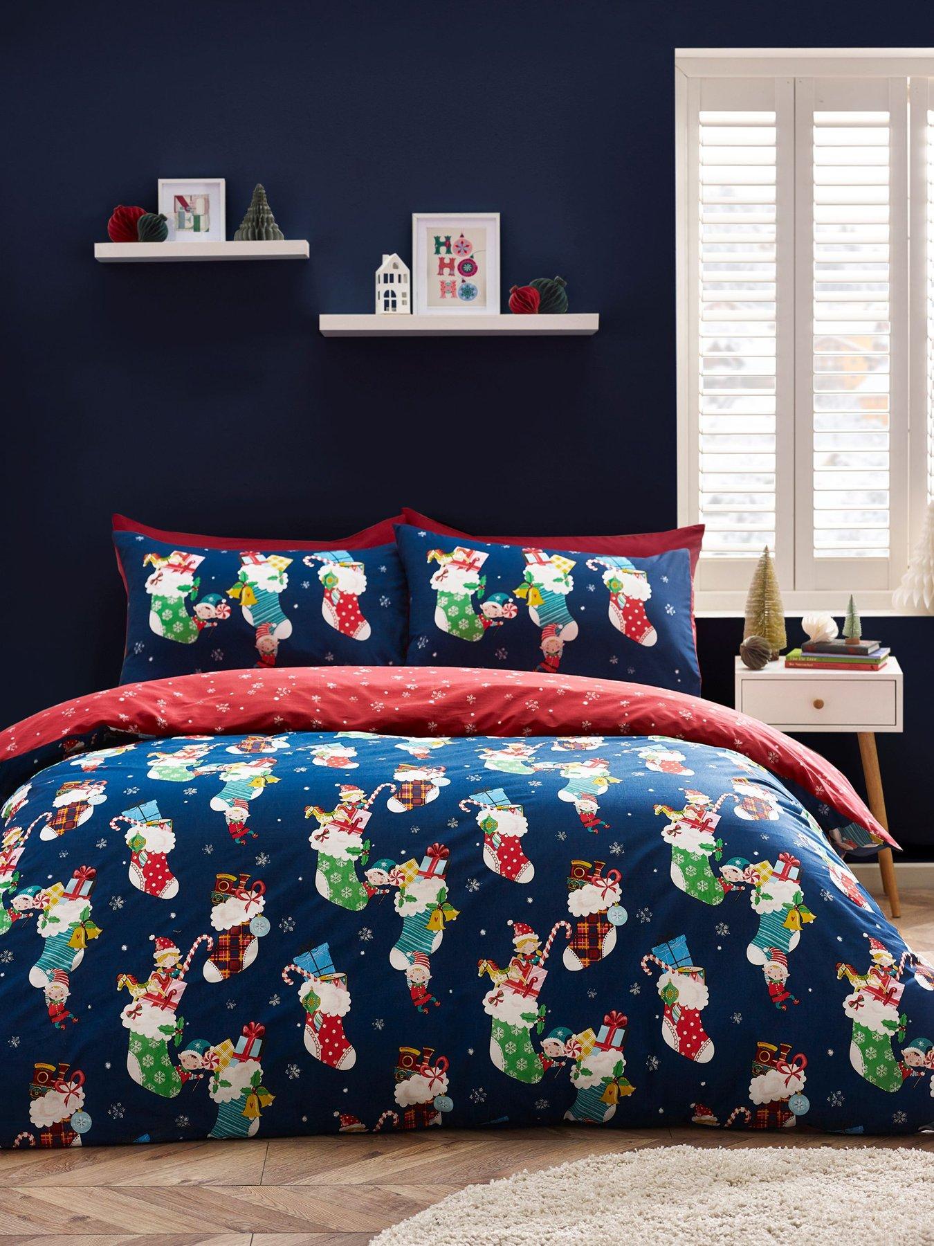 Image 4 of 7 of Catherine Lansfield Christmas Elves Duvet Set