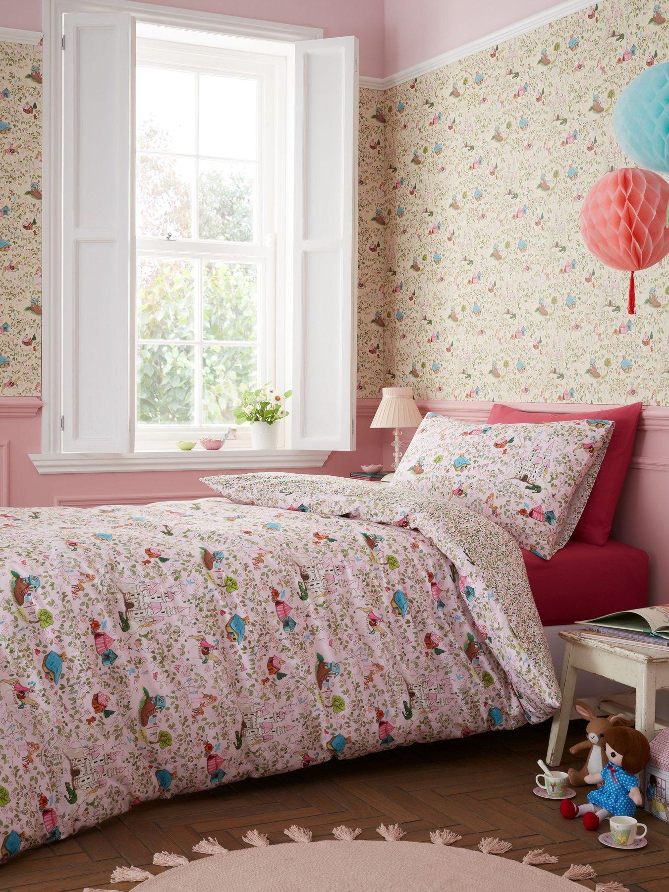 Image 3 of 6 of Belle & Boo Fairytale Reversible 100% Cotton Duvet Set Pink