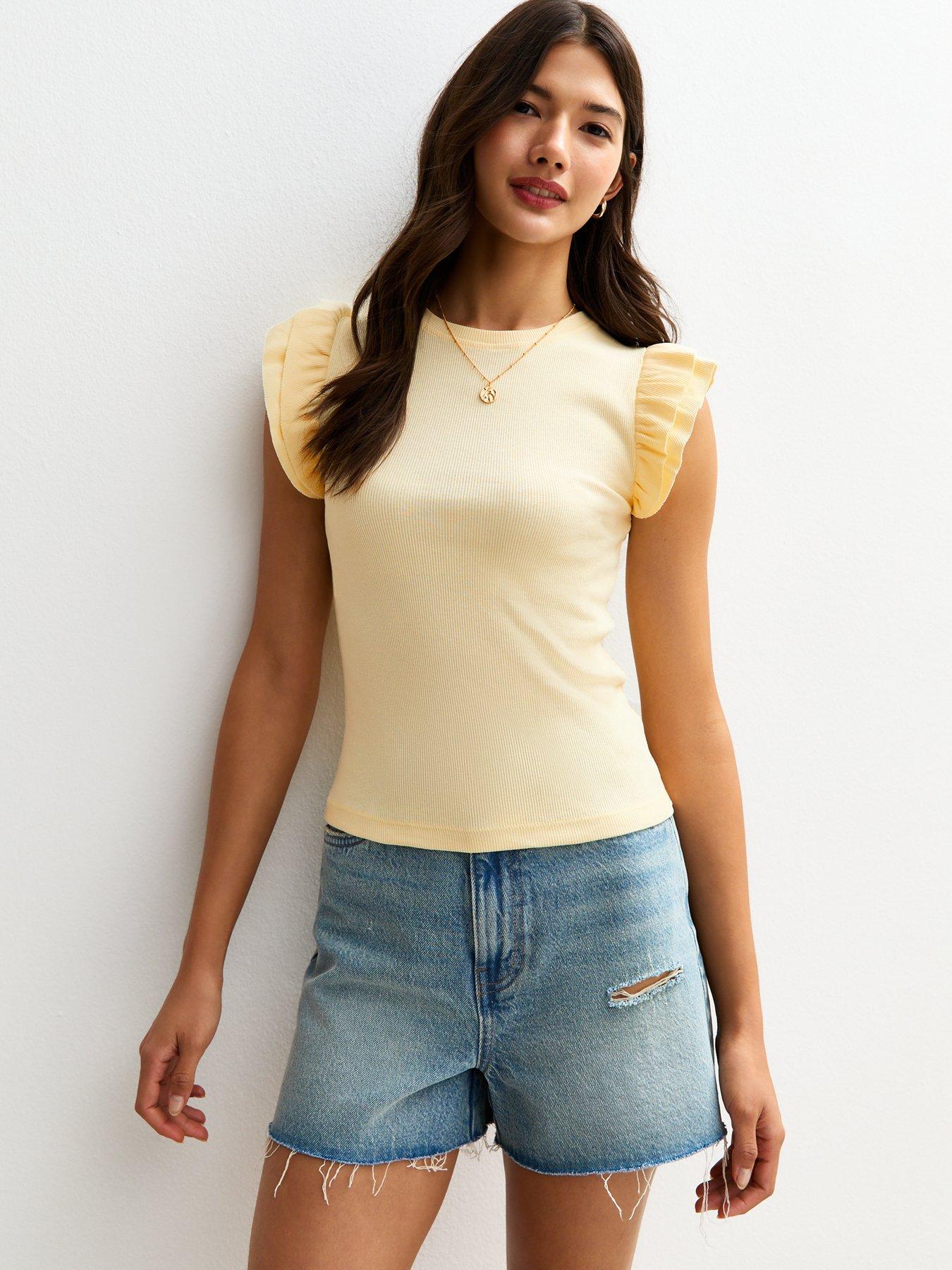 New Look Ribbed Frill Sleeve Vest - Light Yellow
