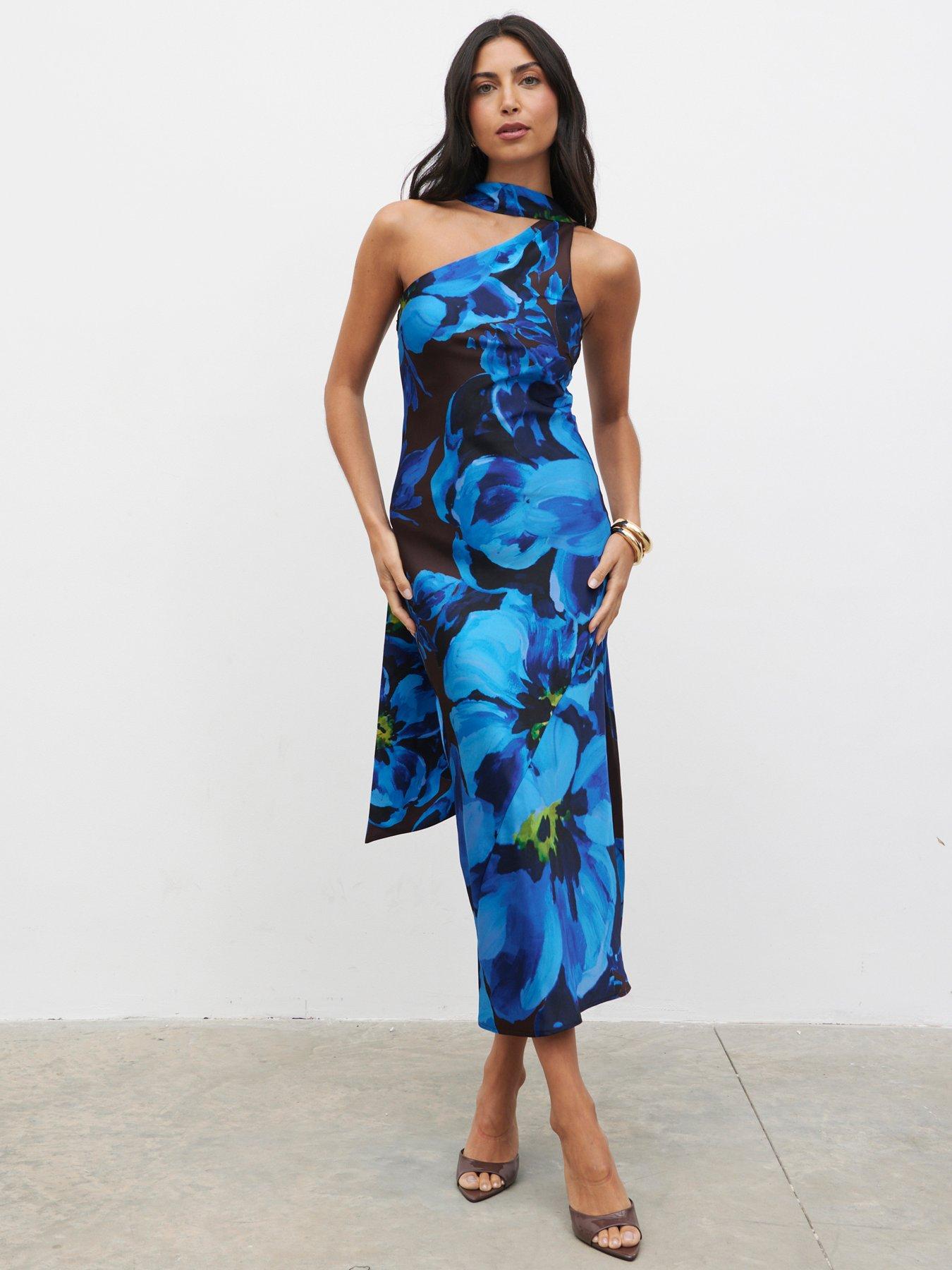 Pretty Lavish Sheree Printed Midaxi Dress - Blue