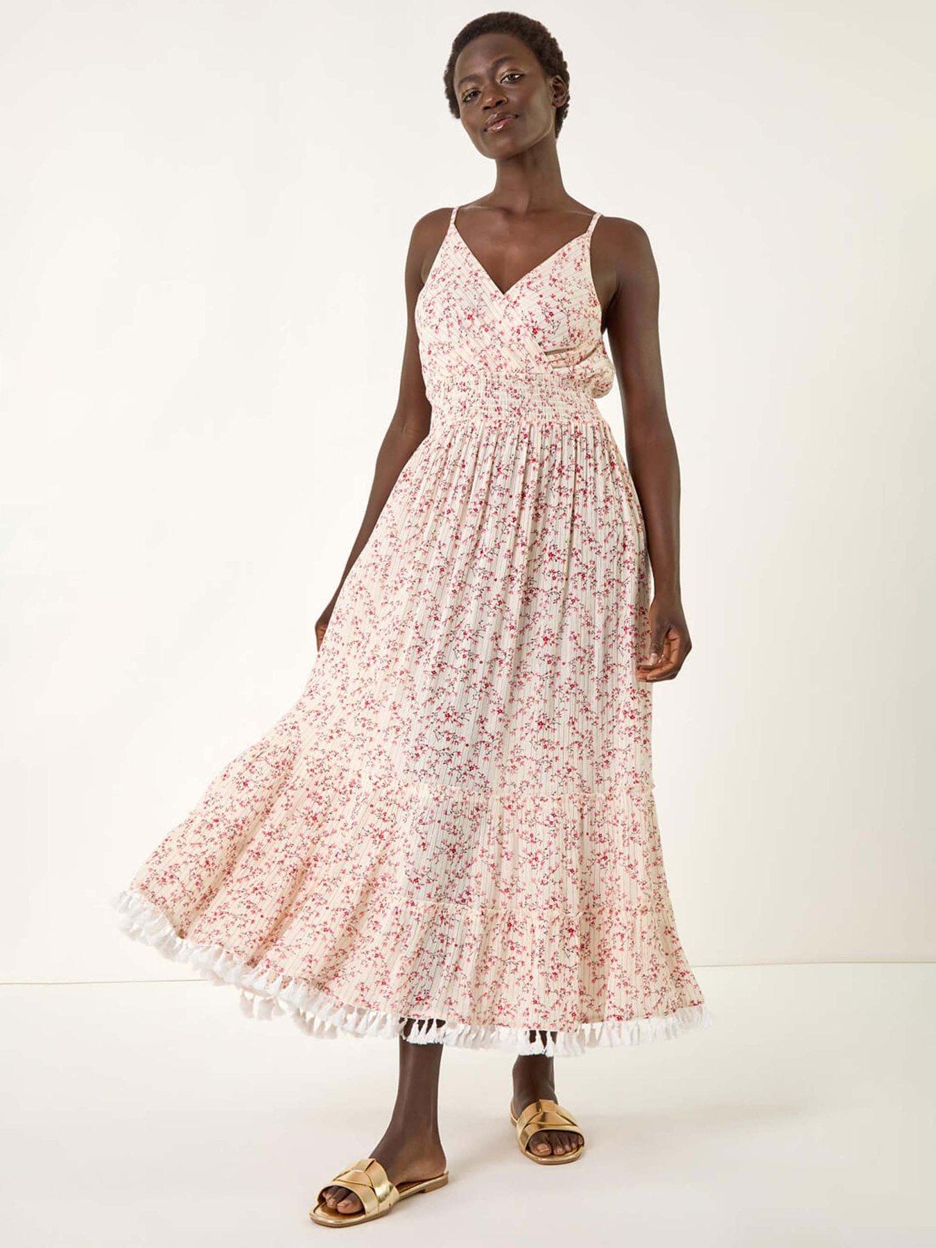 undefined Ditsy Floral Print V-neck Maxi Dress - Red