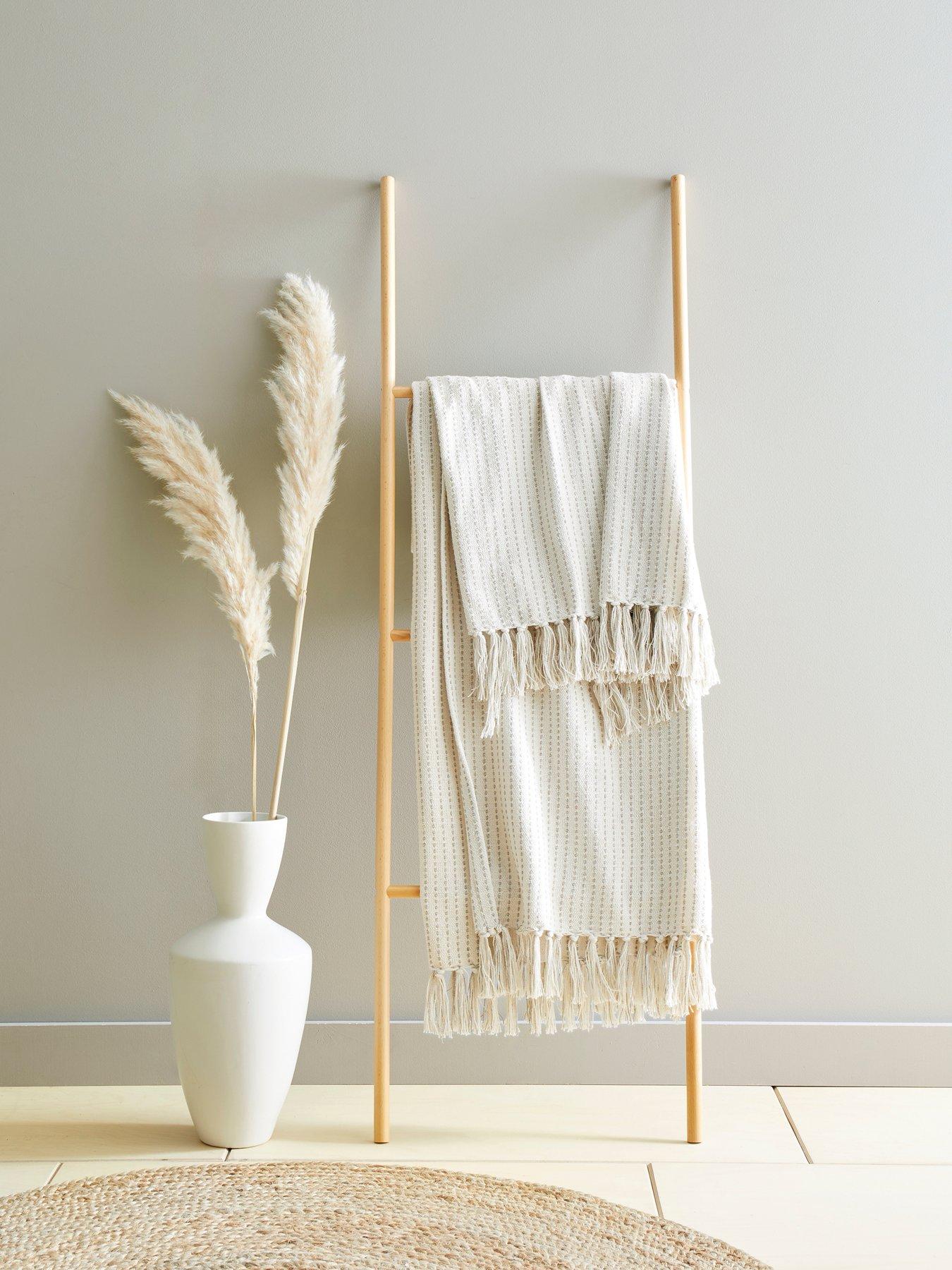 undefined Quinn - Cotton Rich Mixed Fibres 130 X 180cm Throw