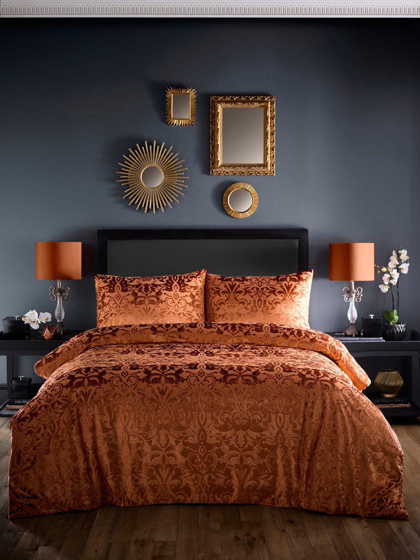 Laurence Llewelyn-Bowen Firenza