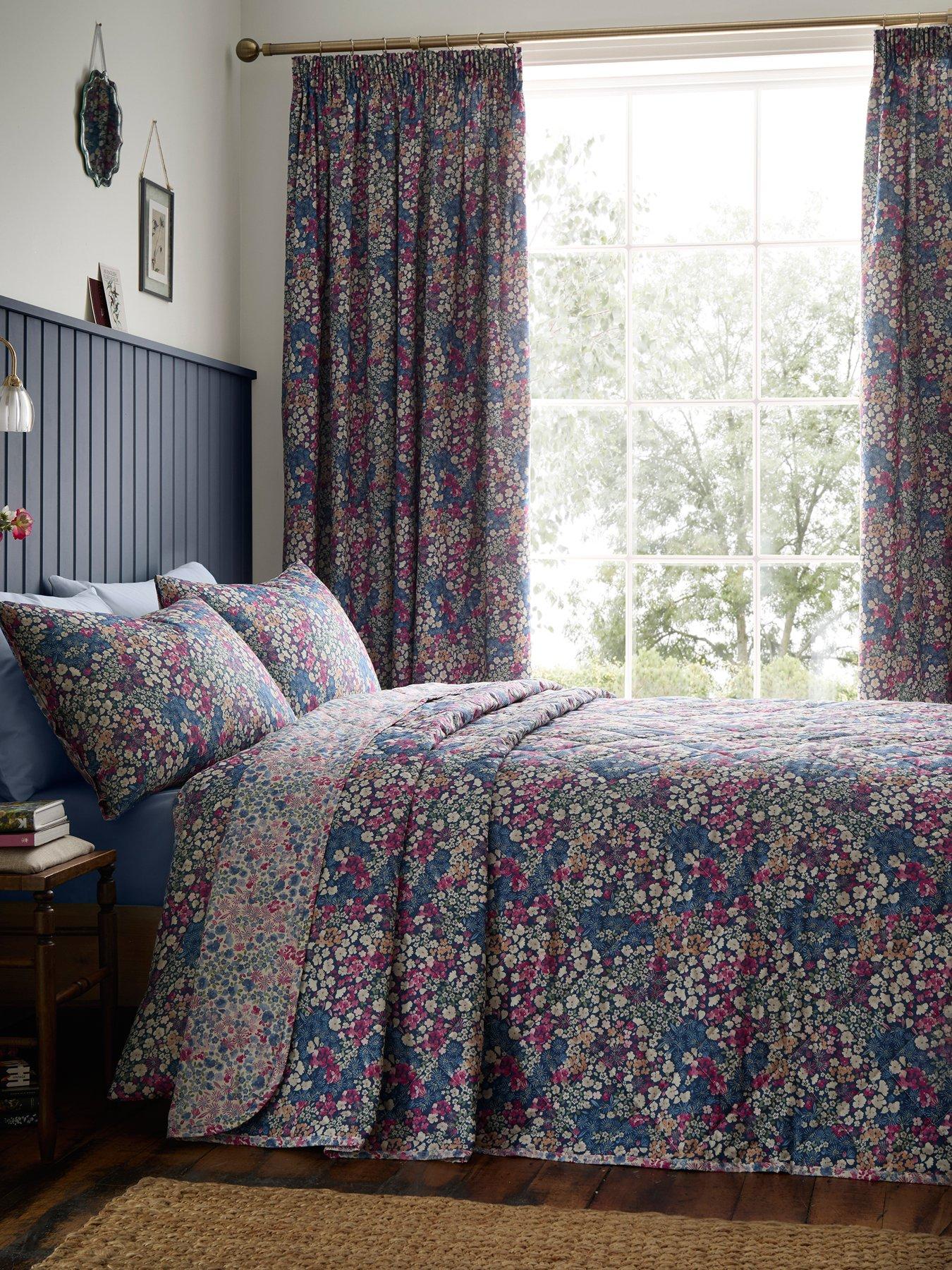 undefined Bessie -quilted 200cm X 230cm Bedspread
