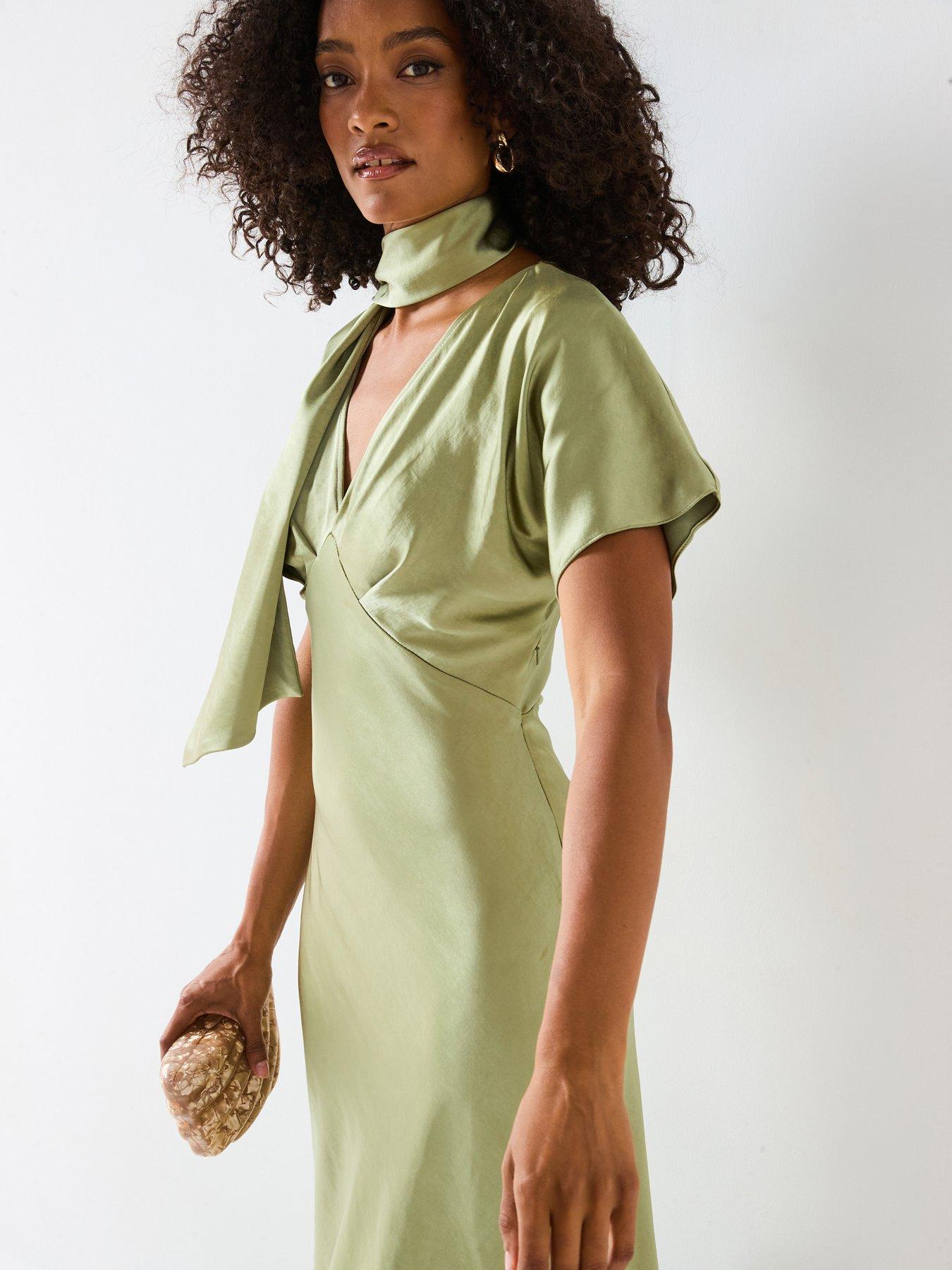 japanese kimono style dress with Sakura and Yukiwa motifs – KimuraKami PLUNGING V NECK main image 0