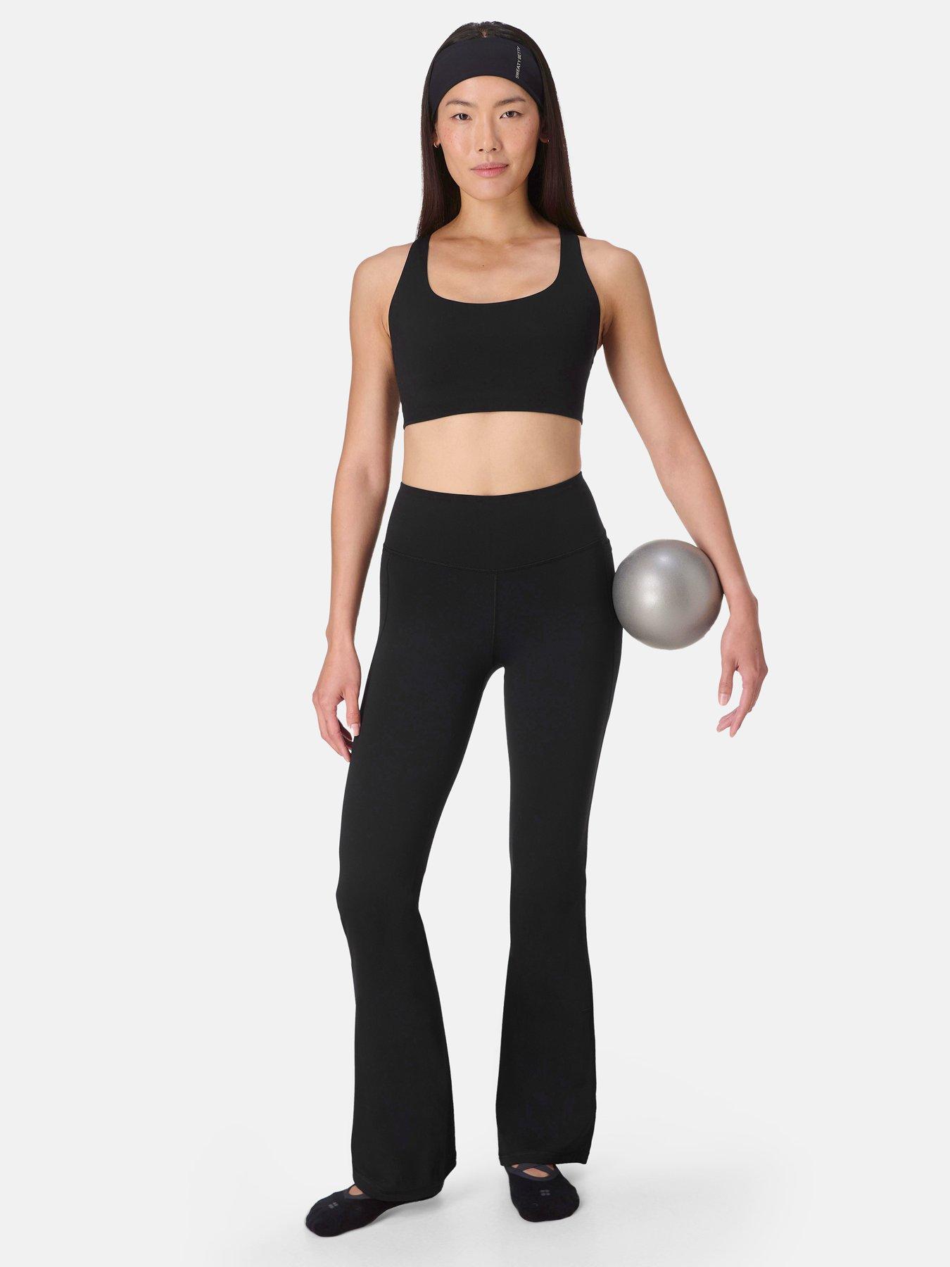 undefined Womens Training Ultimate 32' Studio Flare - Black