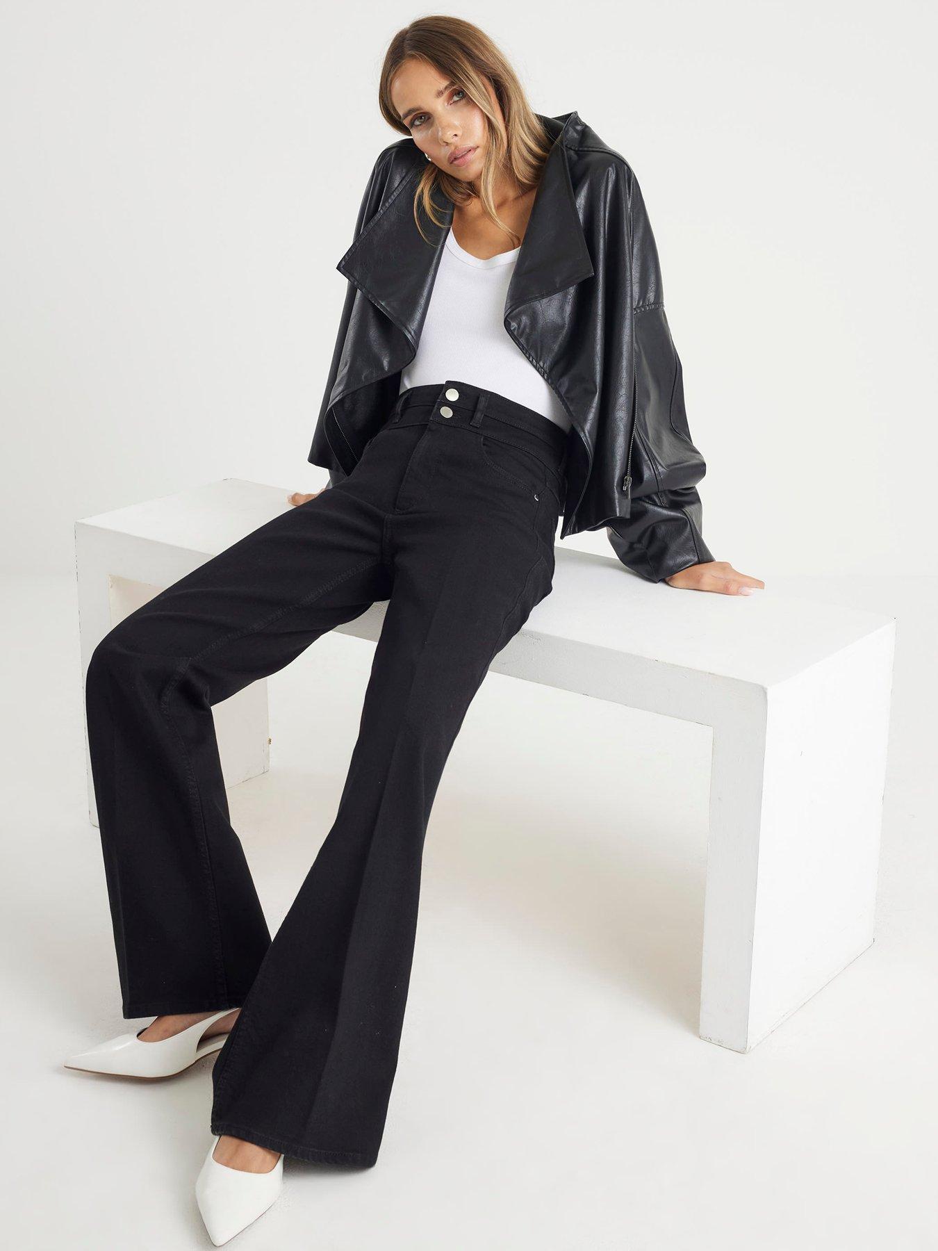 Image 3 of 4 of River Island Relaxed Flare Robinson Jeans&nbsp;- Black