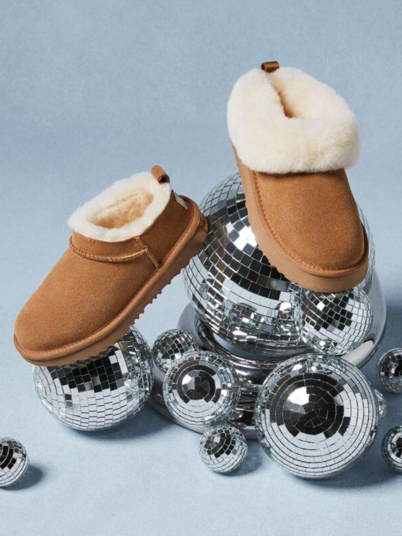 UGG Junior Classic Micro Boot, Brown, Size 3 Older