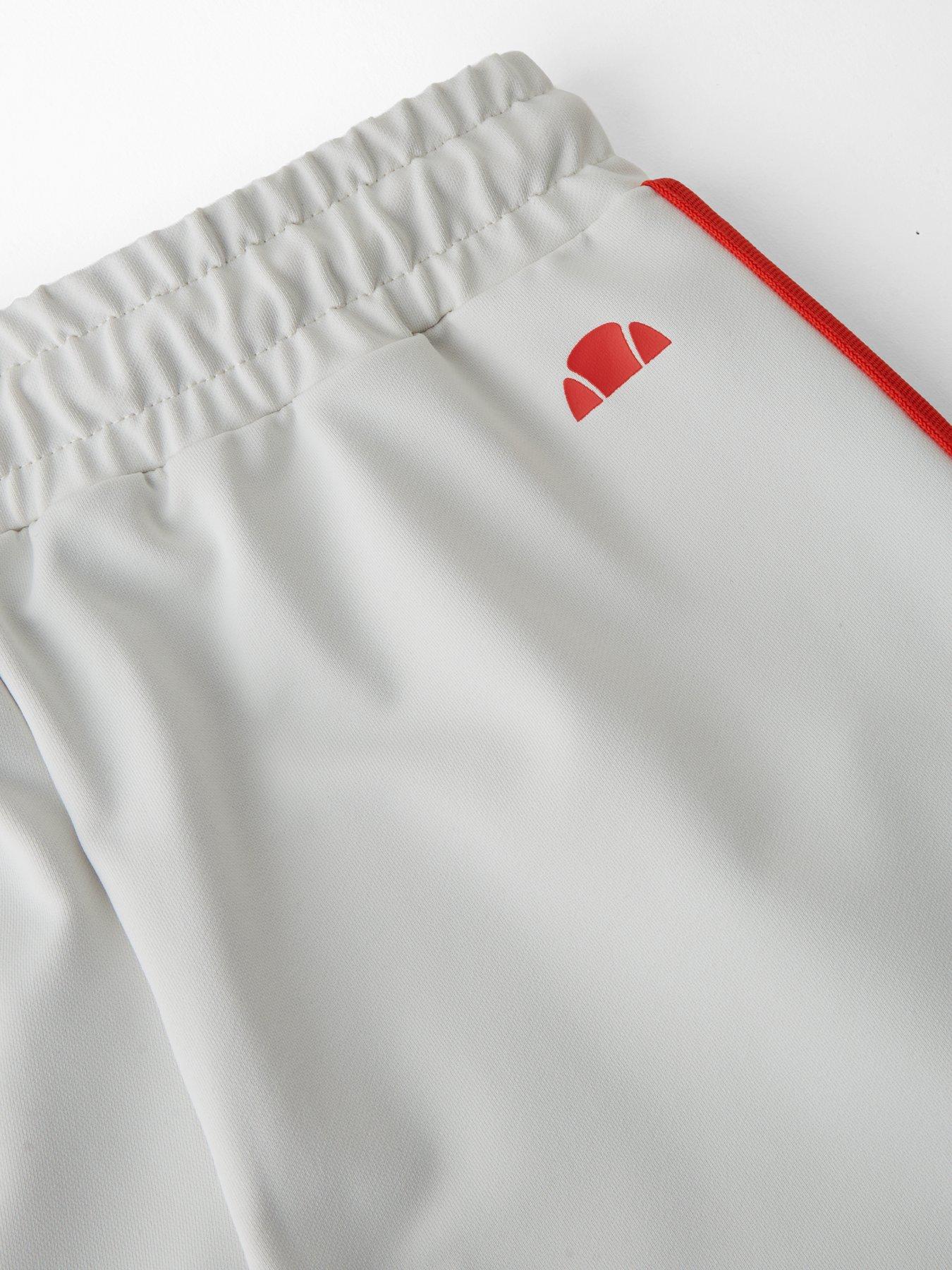 Image 4 of 4 of Ellesse Junior Azduna Jog Pant - White