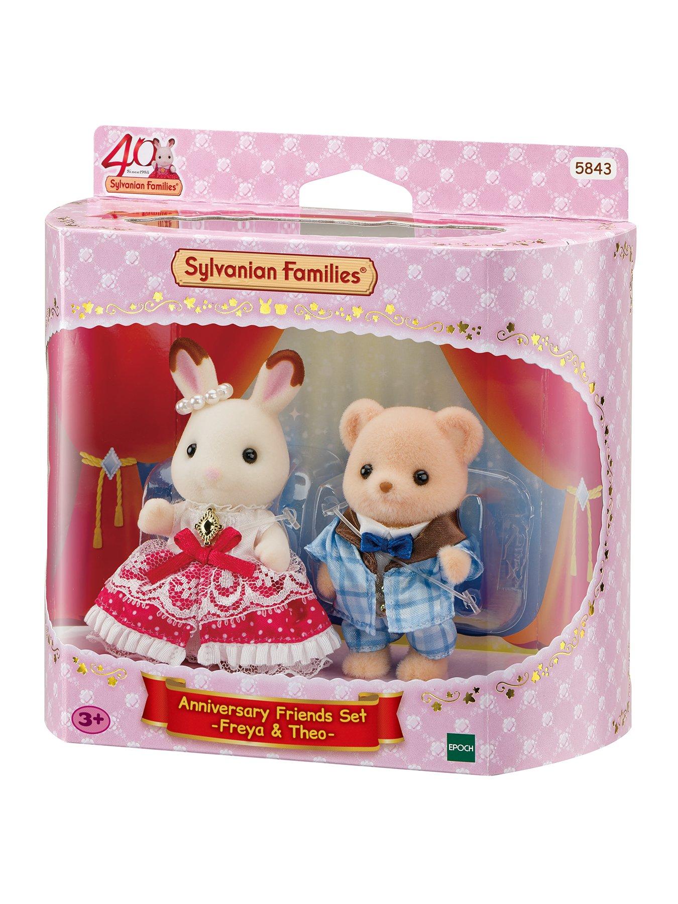 Sylvanian Families 40th Anniversary Freya  &  Theo