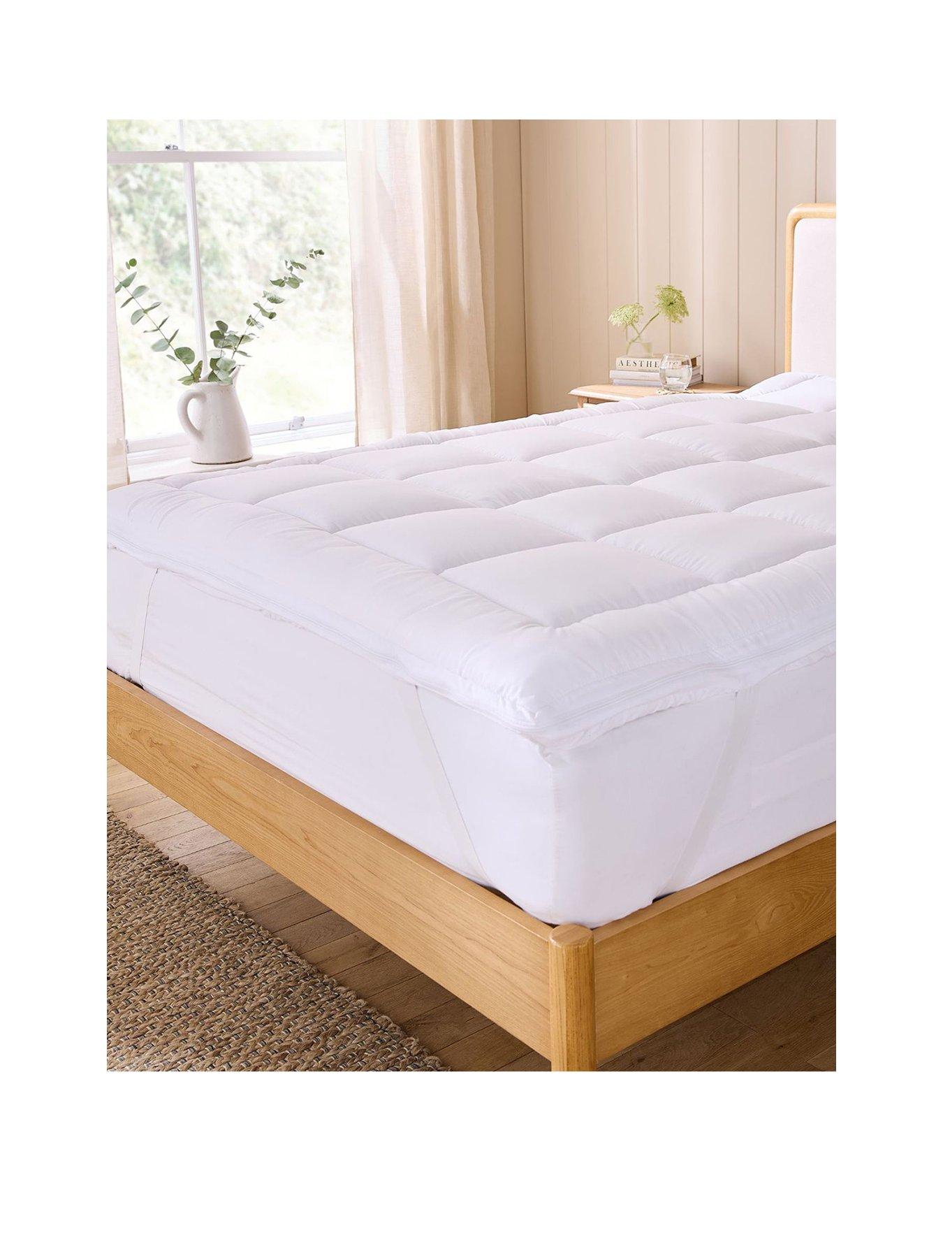 The Fine Bedding Company Dual Layer Deep Fill Luxury Mattress Topper