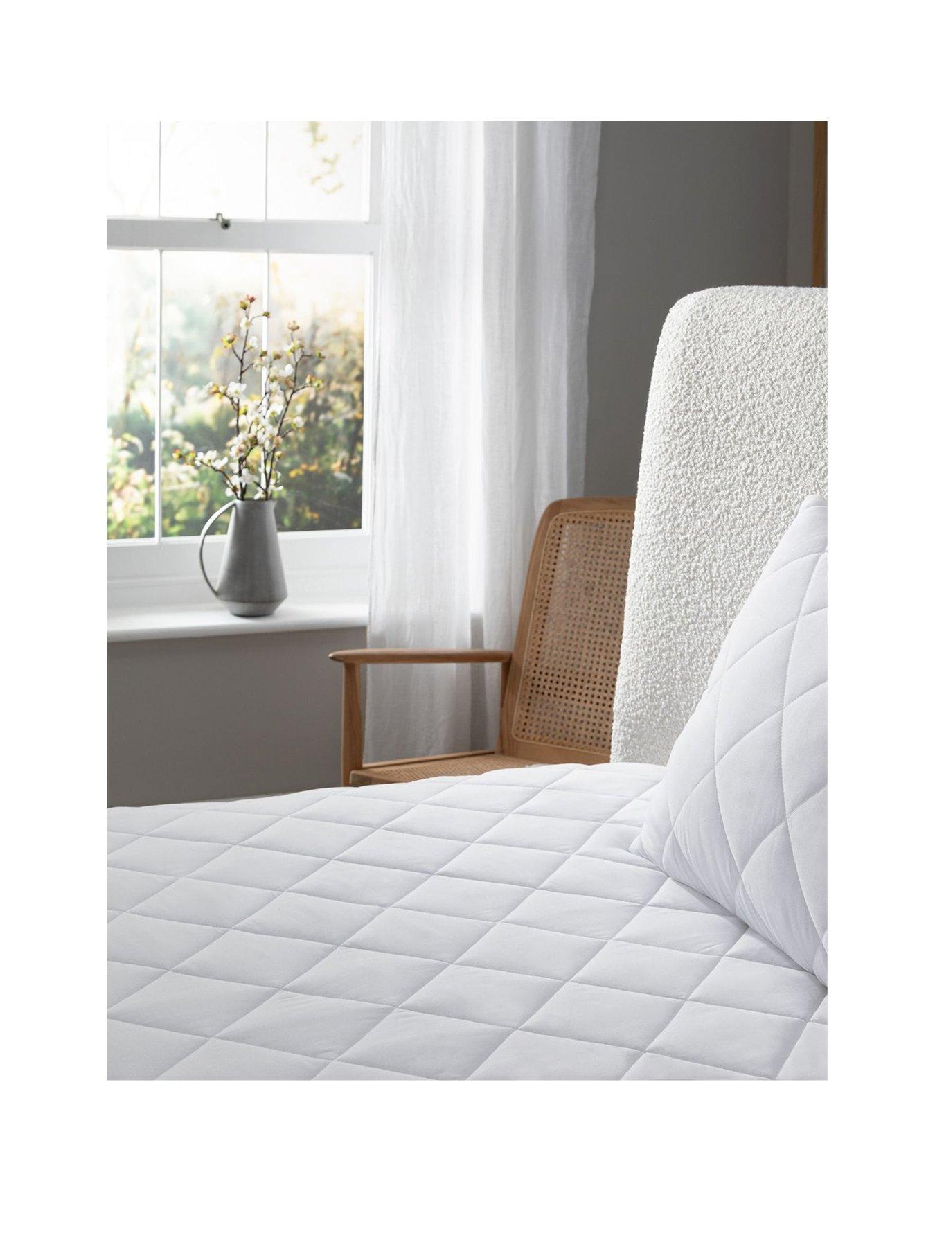 undefined Allergy Defence Anti Allergy Mattress Protector