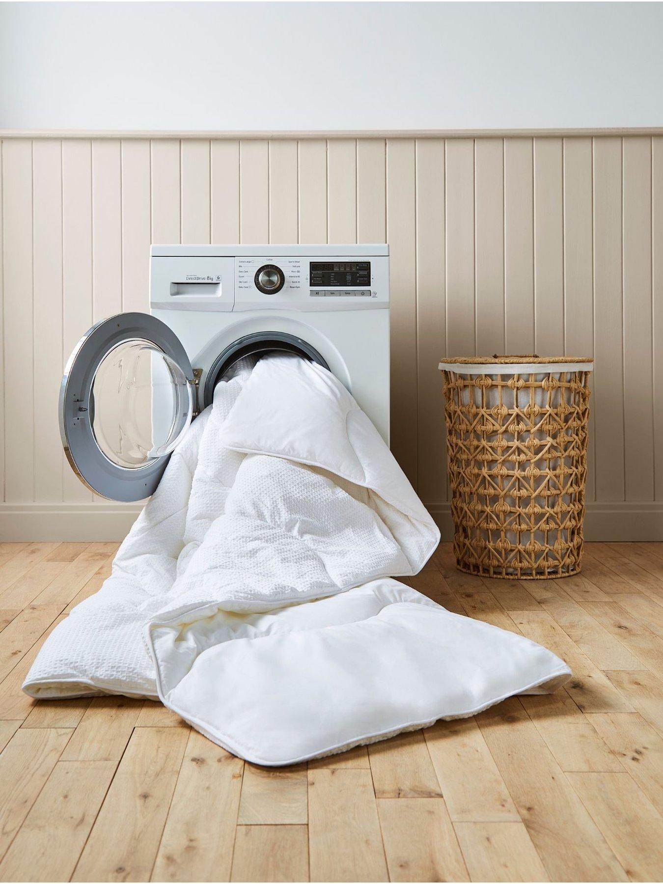 Image 4 of 7 of Night Lark Waffle 4.5 Tog Coverless Summer Duvet&nbsp;- White