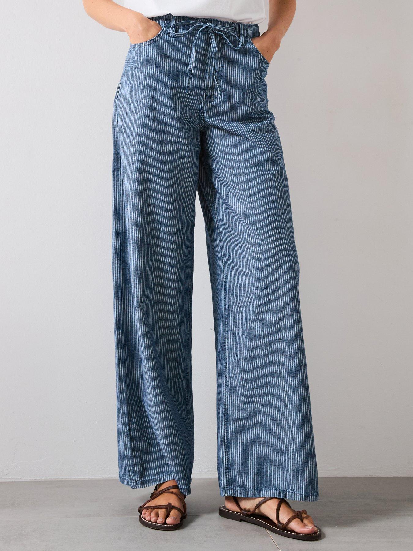 undefined Wide Leg Denim Trousers With Belt - Blue