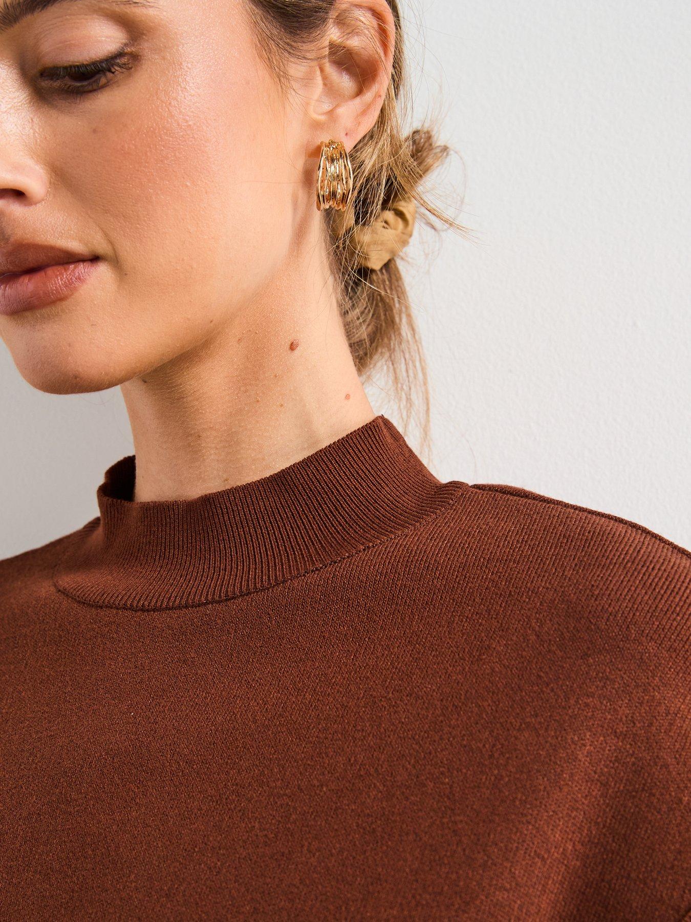 Image 4 of 6 of Mango Short-Sleeved Fine Knit Sweater - Brown